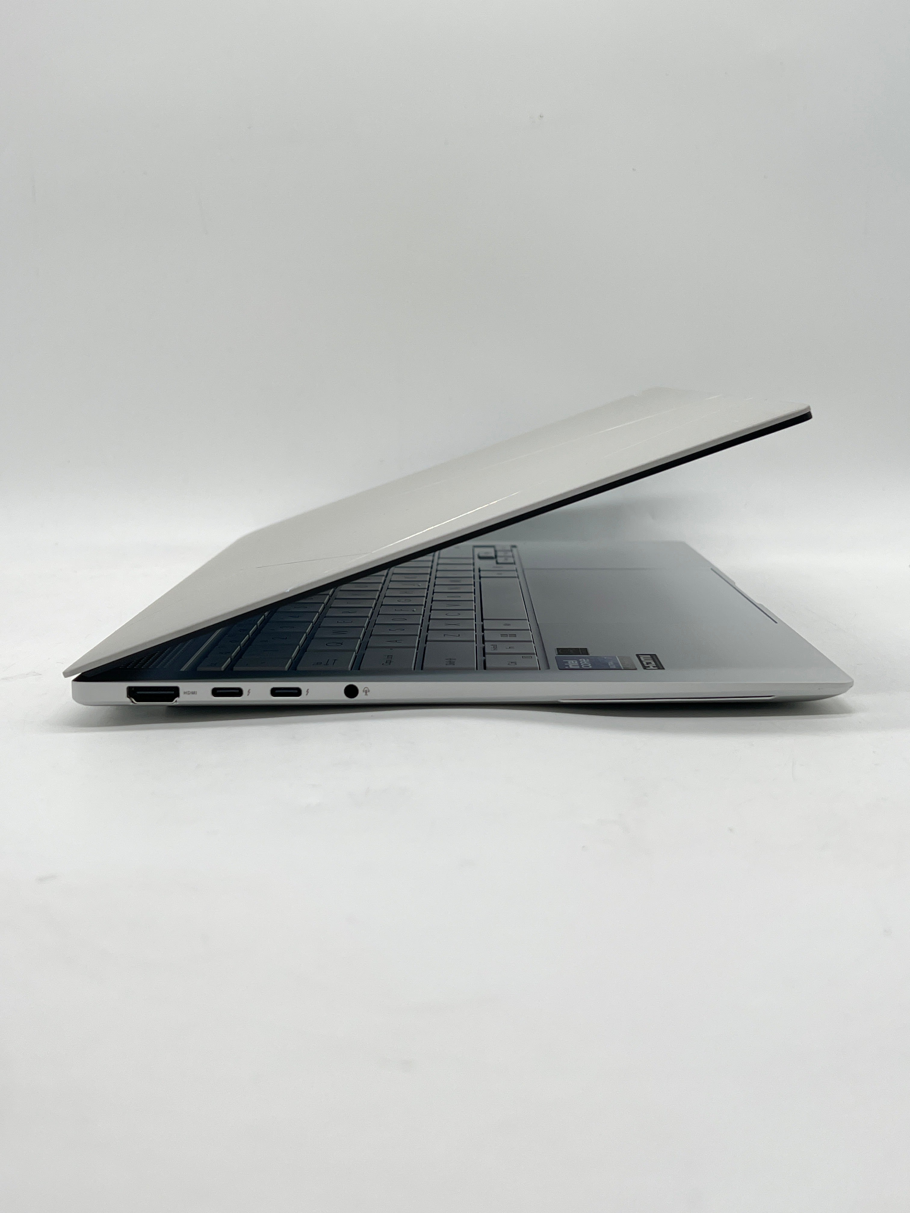 Asus Zenbook S 14 OLED Ultra 7 258V 32GB RAM 1TB SSD