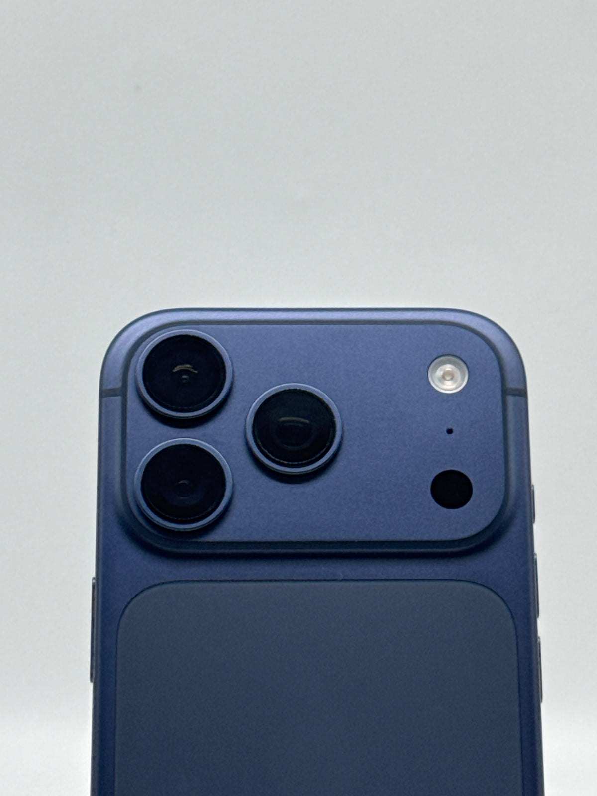 Apple iPhone 17 Pro A3256 256GB Deep Blue Unlocked - Used