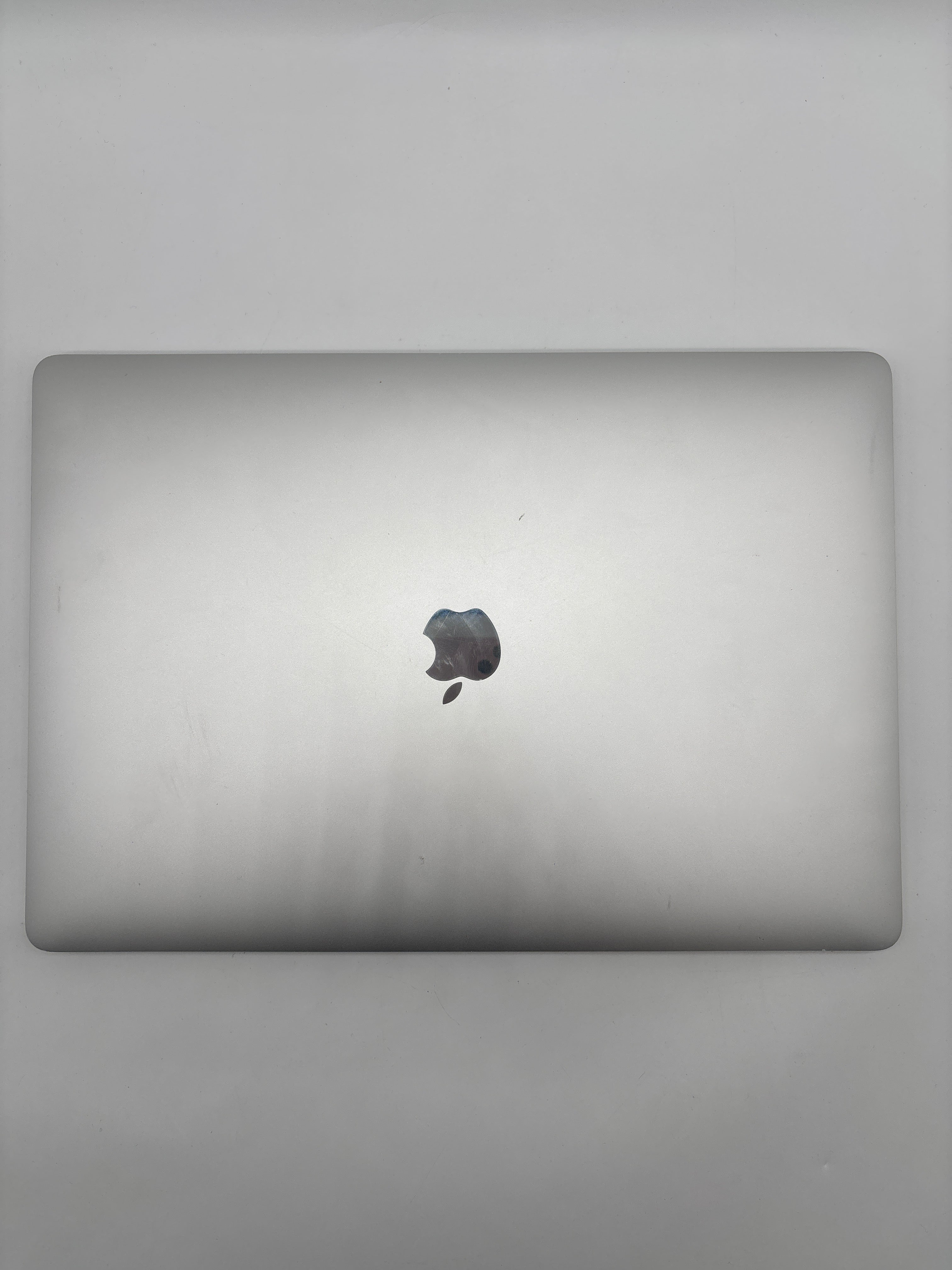 Apple MacBook Pro A1707 Ventura Intel Core i7 16GB RAM 256GB - Used