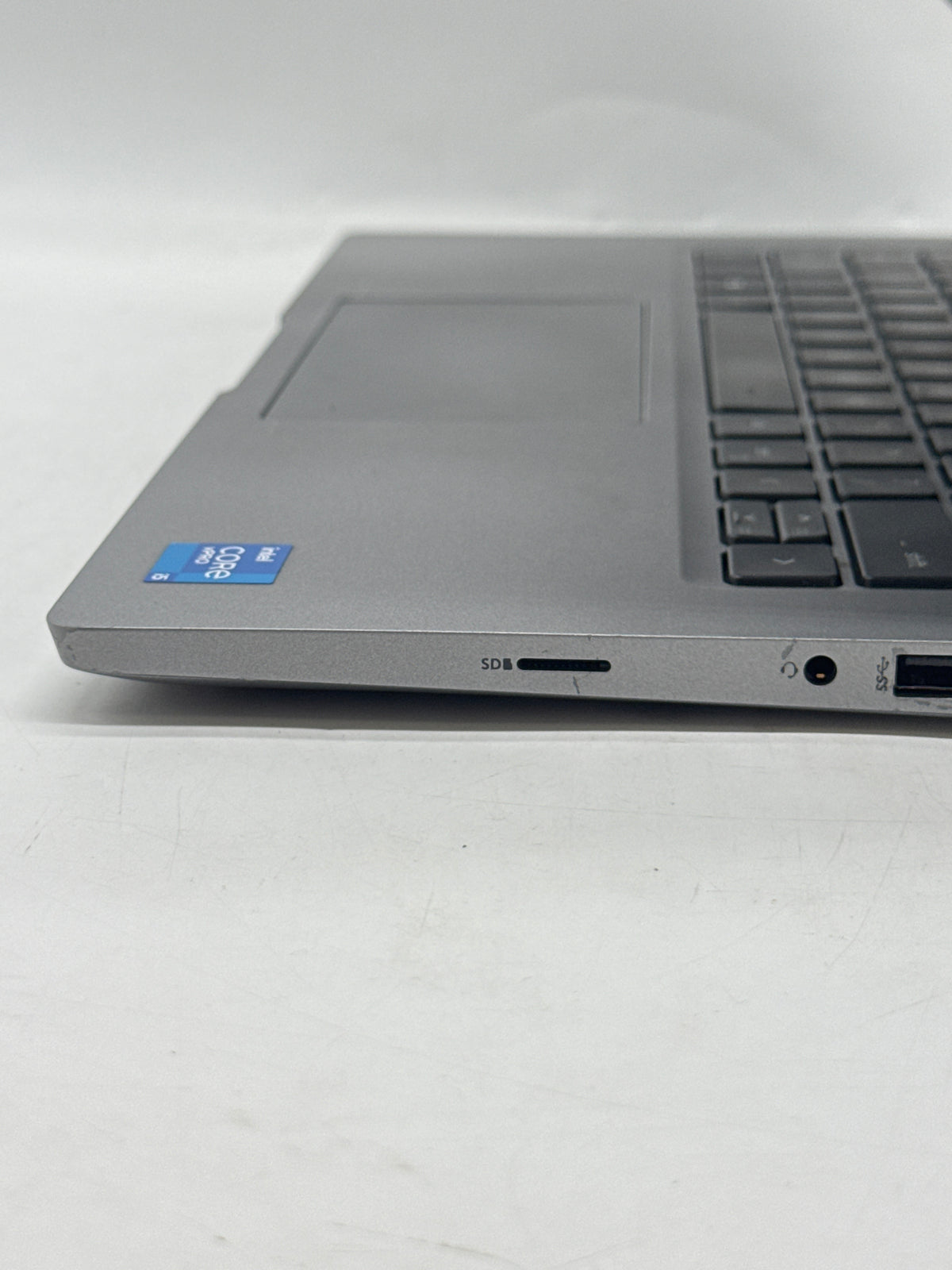Dell Latitude 5420 Intel Core i5 1145G7 8GB RAM 256GB SSD 14in Gray - For Parts