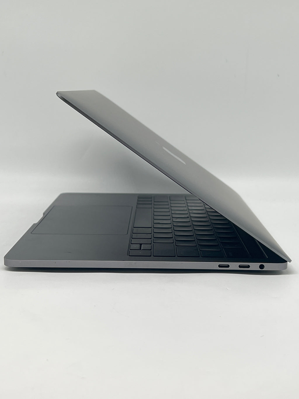 Apple MacBook Pro 13" A1706 8GB RAM 256GB SSD - For Parts (Bad Screen)