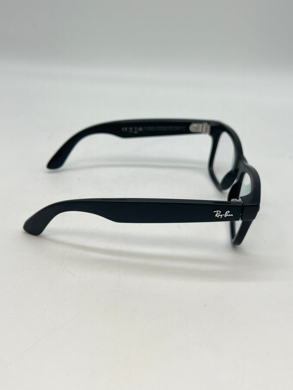 Ray-Ban Meta Wayfarer Gen 2 RW4012 Matte Black - Used