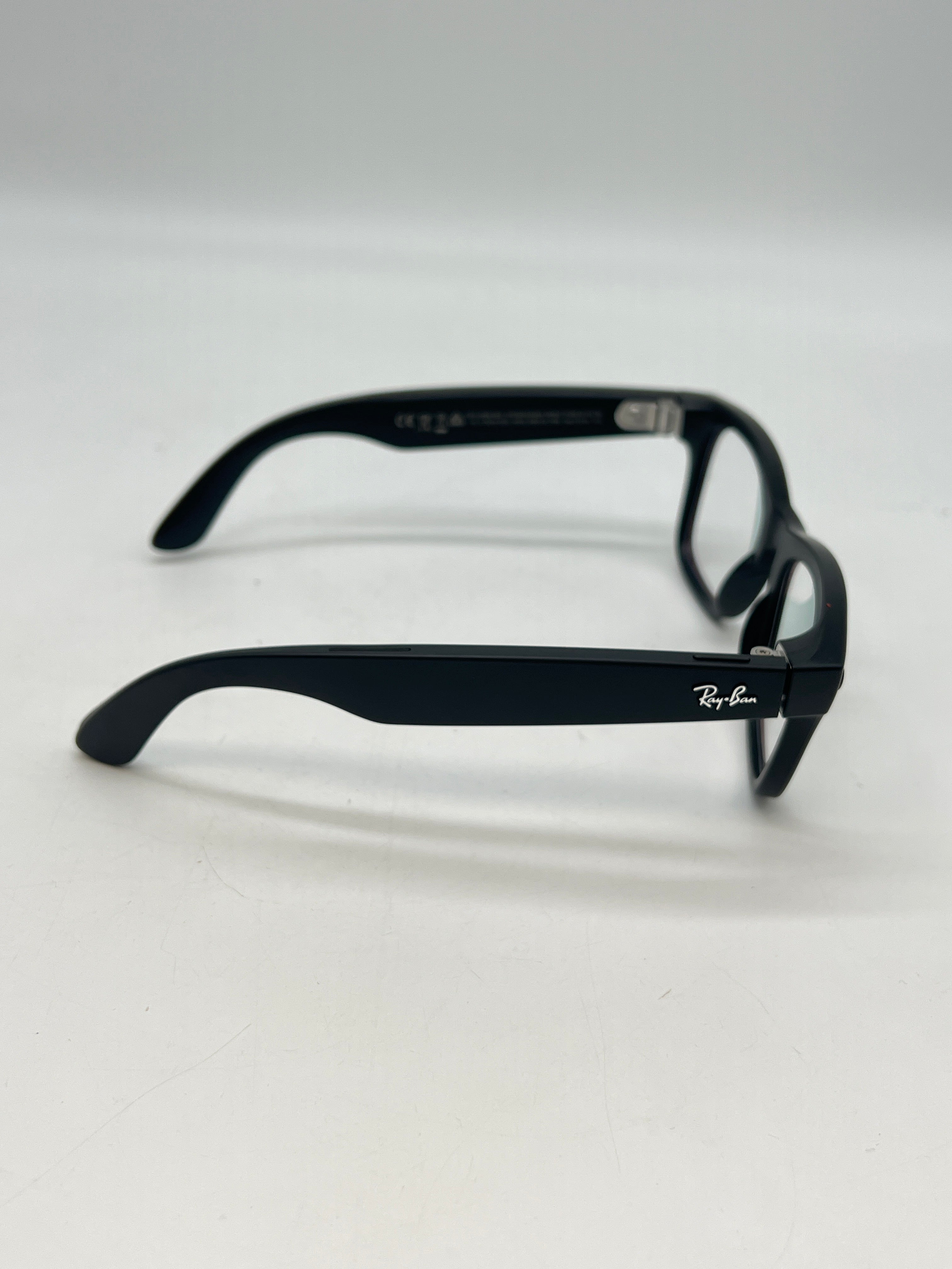 Ray-Ban Meta Wayfarer Gen 2 RW4012 Matte Black - Used