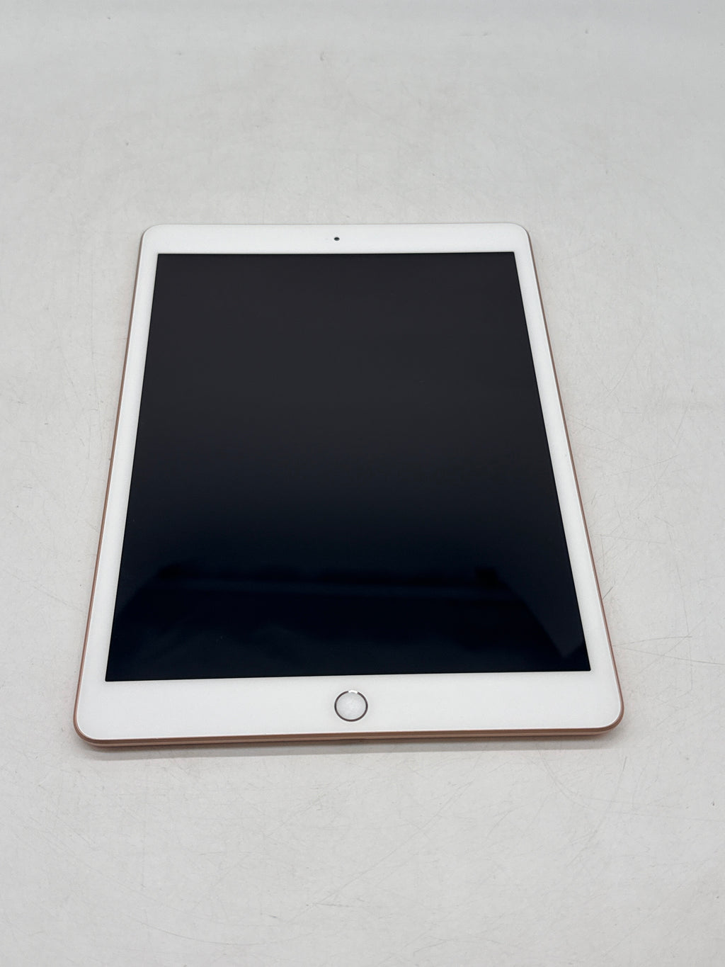 Apple iPad (7th Gen) A2197 32 GB MW762LL/A - Used