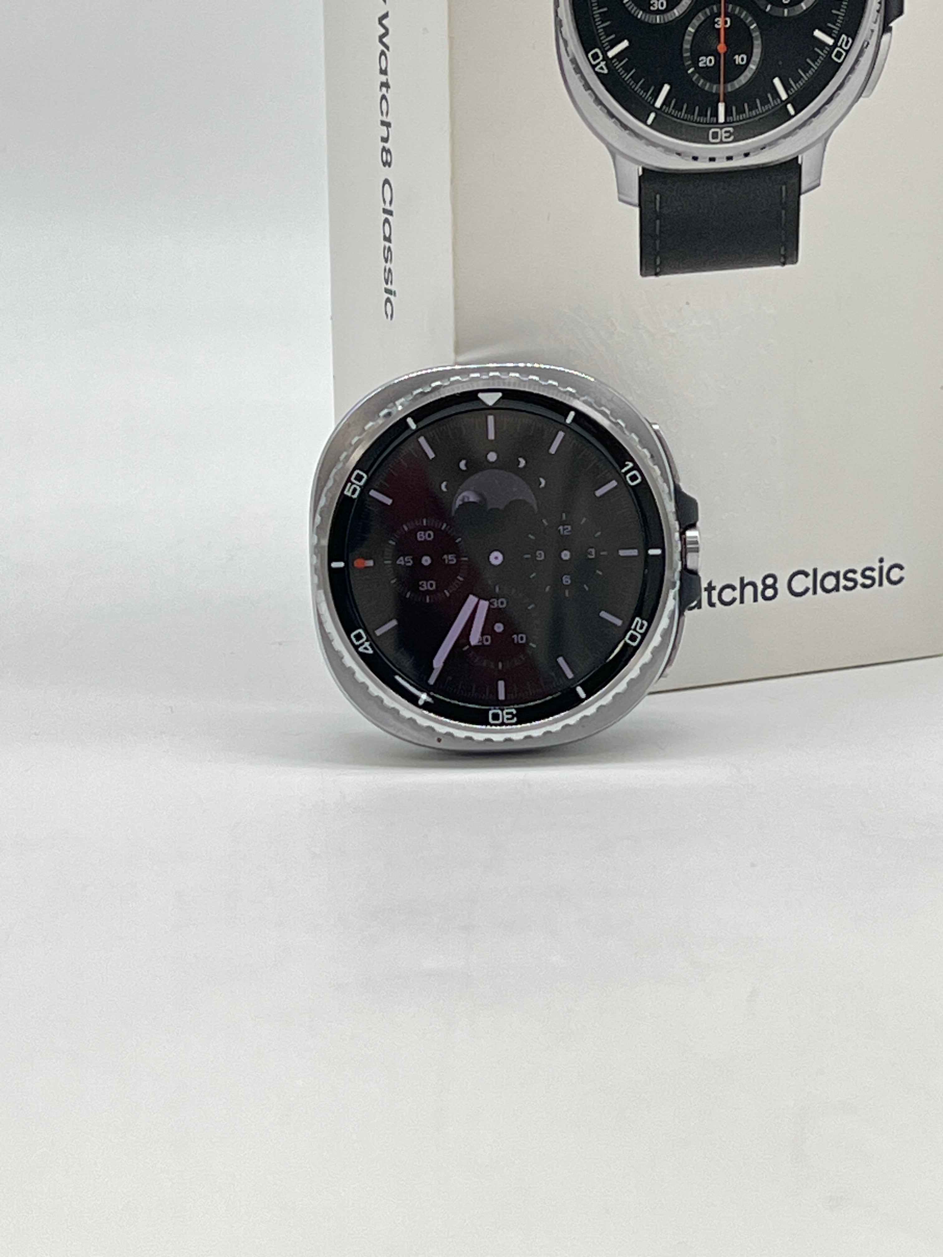 Samsung Galaxy Watch 8 Classic SM-L505F 46mm Cell + GPS - Used With Box
