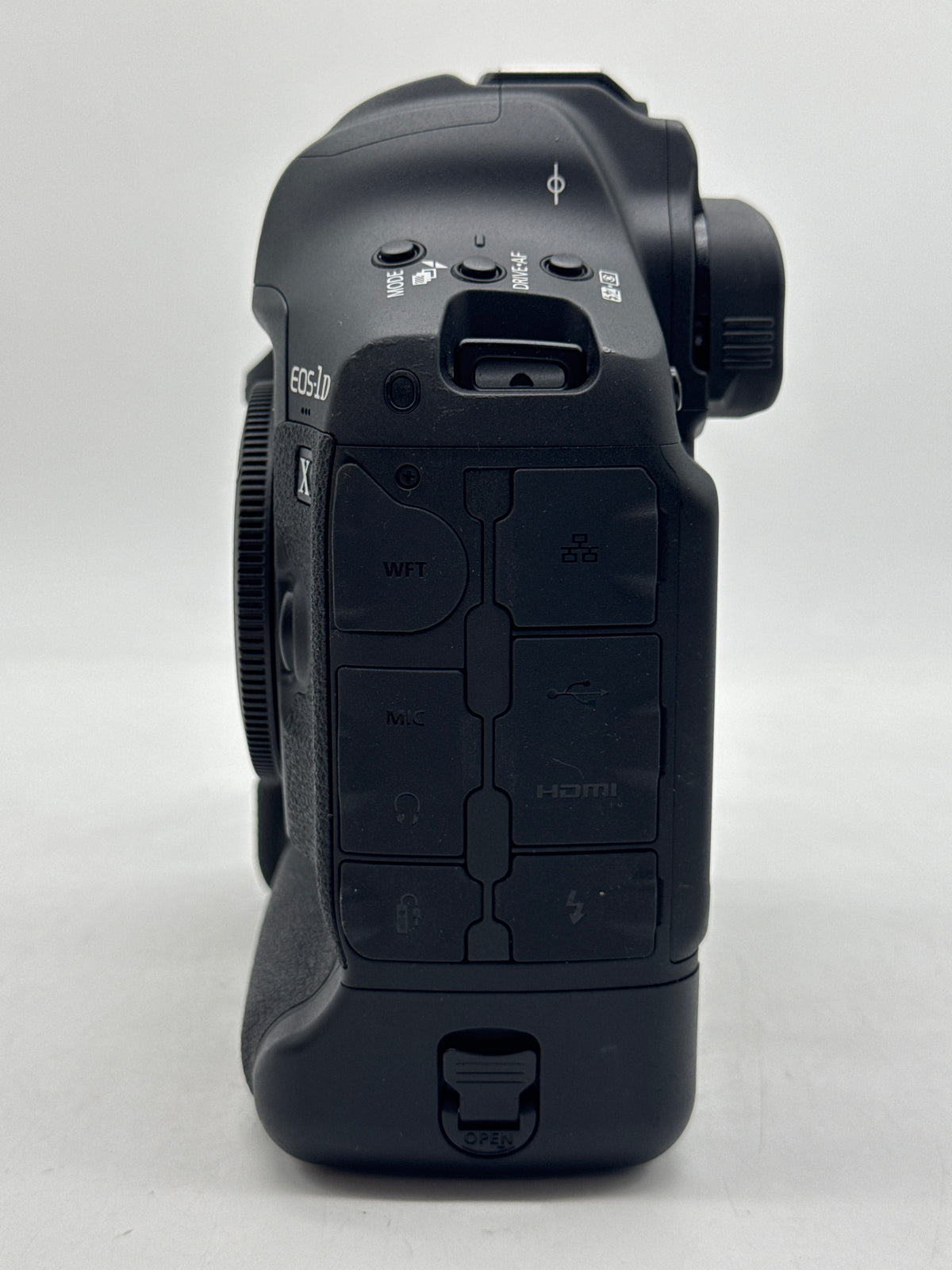 Canon EOS-1D X Mark III Mirrorless Camera Body Only Black - Used