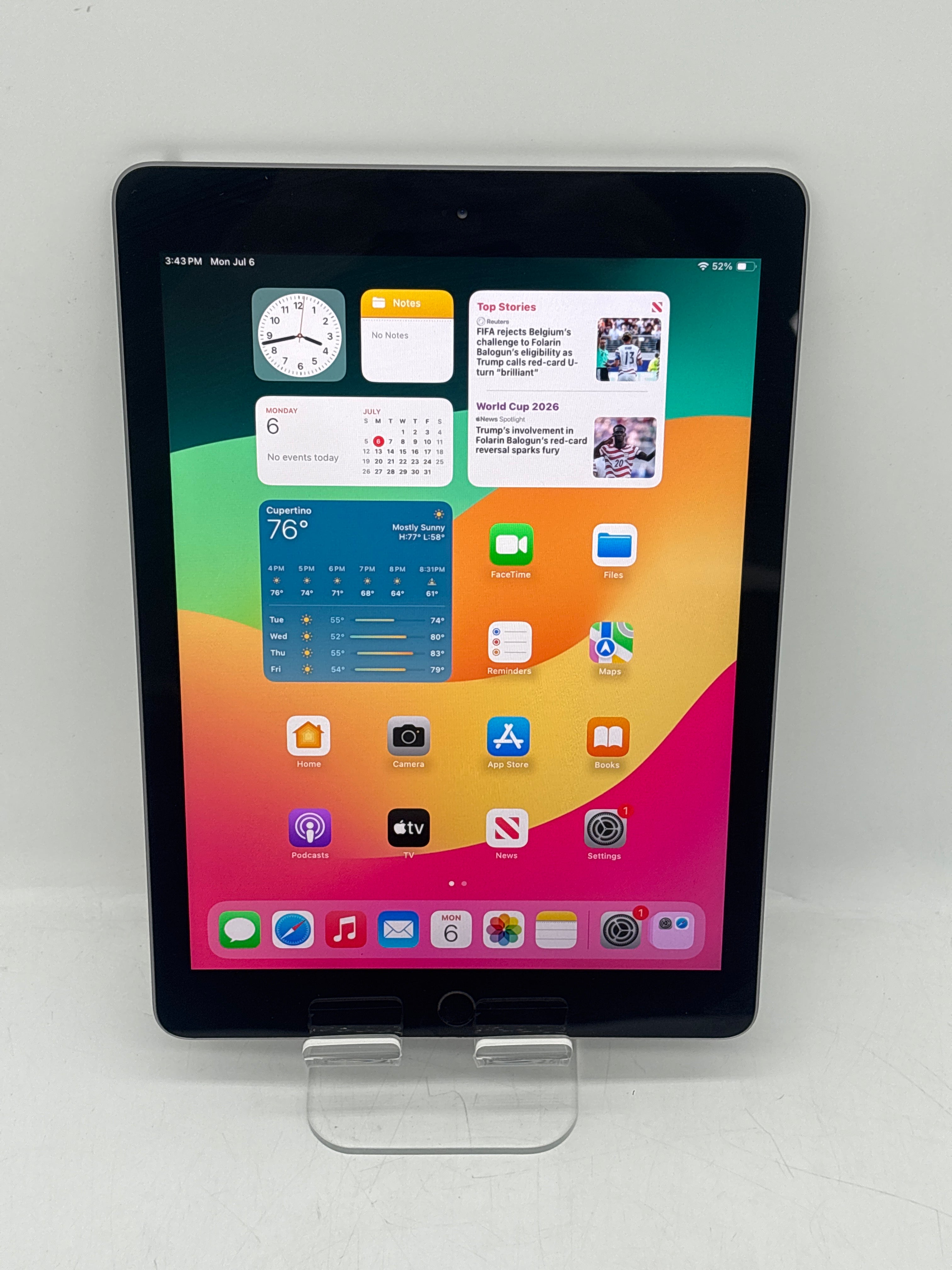 Apple iPad 6th Gen A1893 128GB Wi-Fi - Used