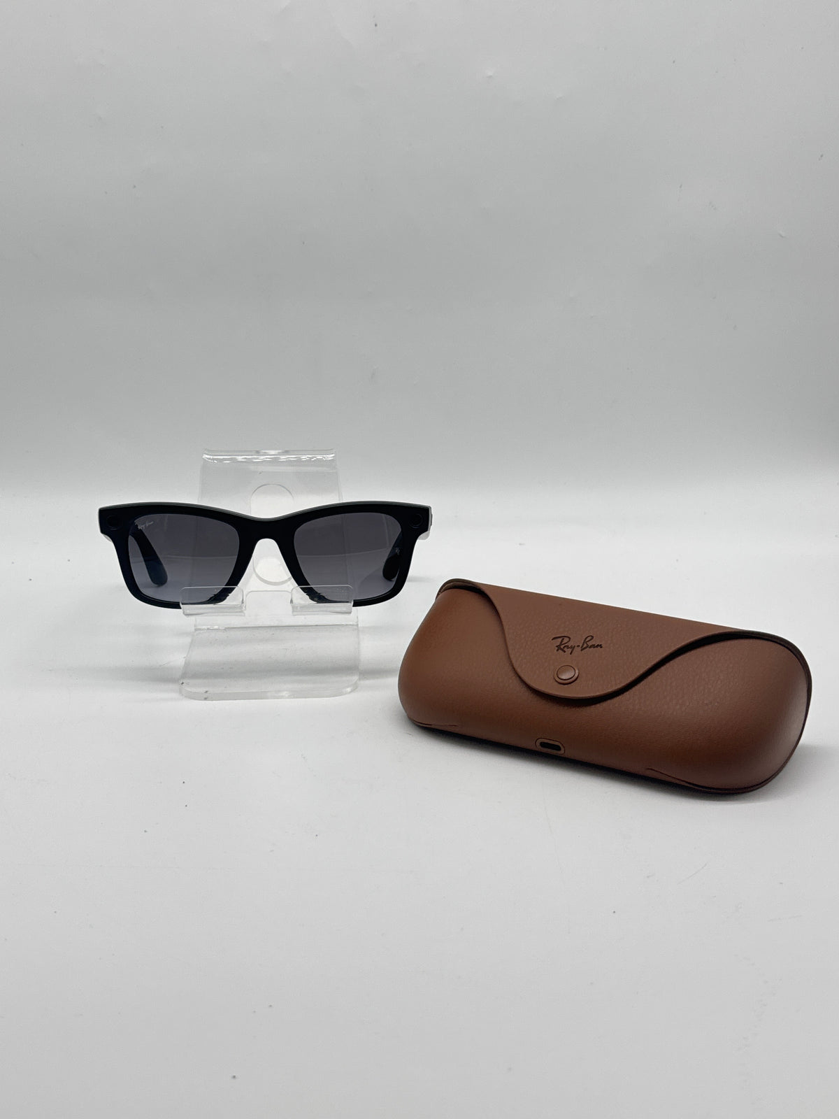Ray-Ban Meta Wayfarer Gen 1 Smart Glasses RW4006 32GB Bluetooth 5.2 Wi-Fi 6
