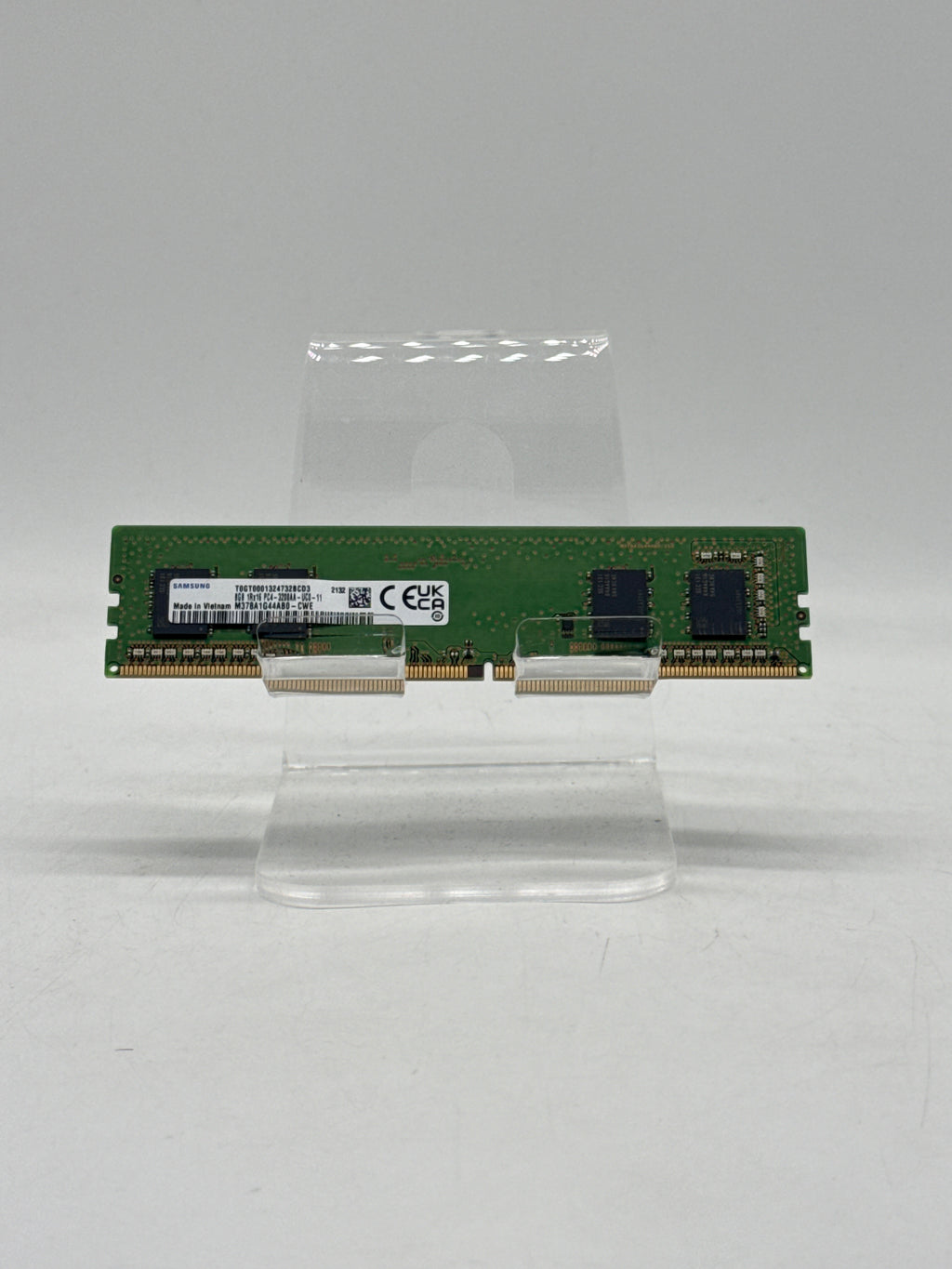 Lot of 20 Samsung 8GB DDR4-3200 288-Pin Non-ECC UDIMM M378A1G44AB0-CWE - Used