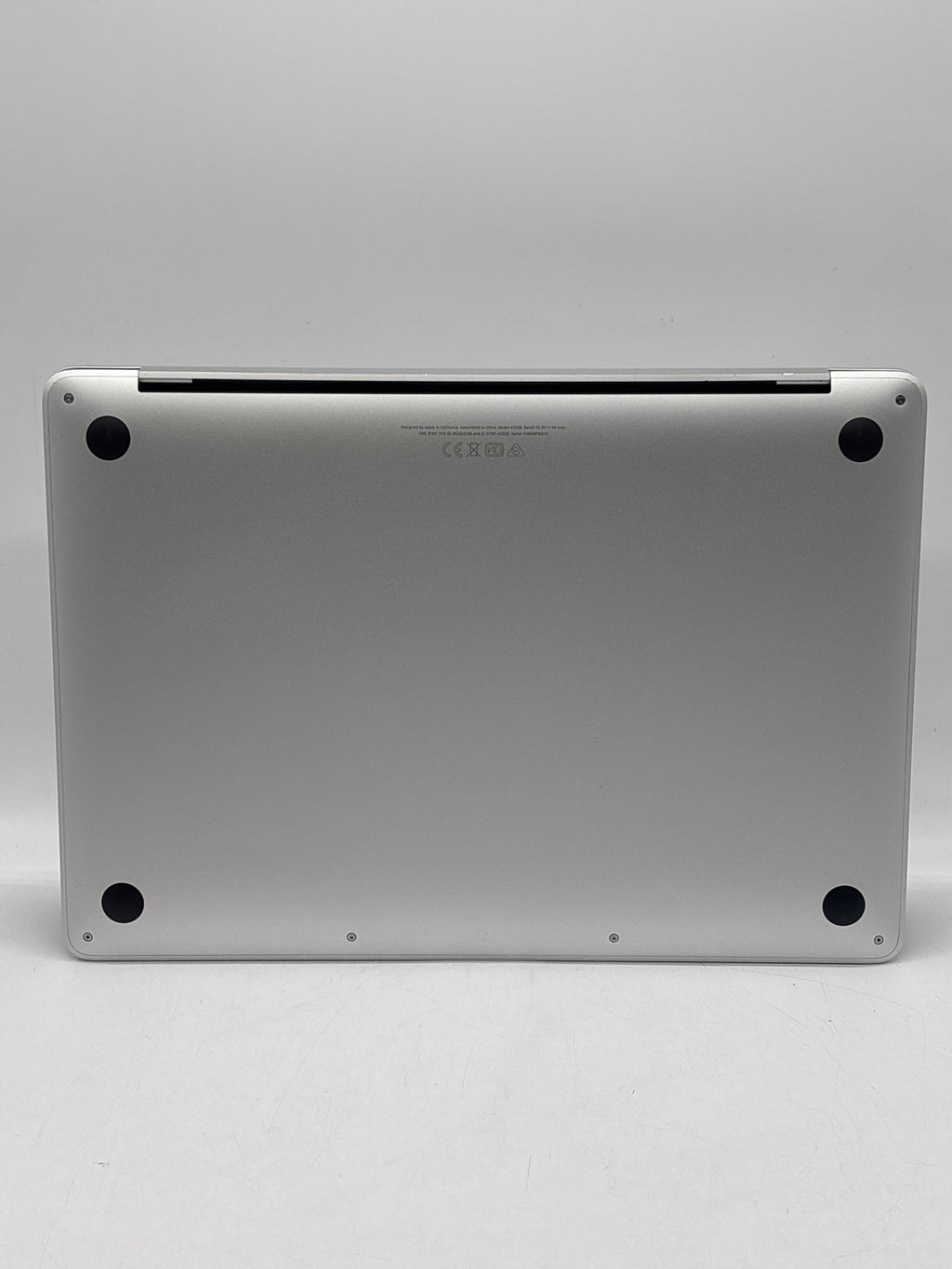 Apple MacBook Pro 13" A2338 2022 M2 8GB RAM 512GB SSD