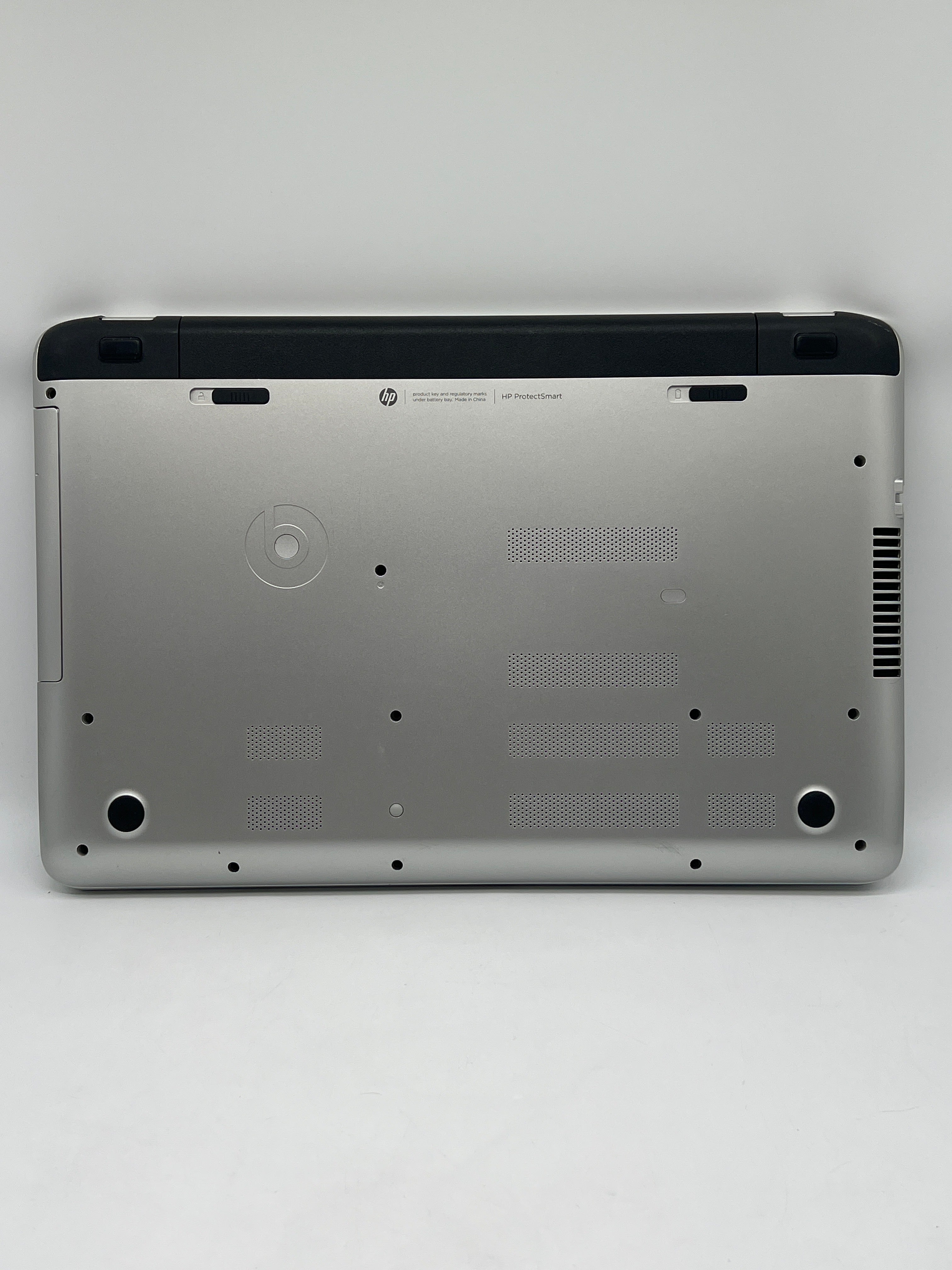 HP ENVY M7 i7-5500u 12GB RAM  1TB HDD Geforce 840M - For Parts (Read)
