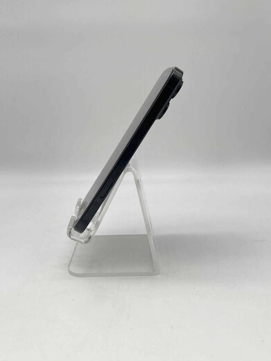 Apple iPhone 16 Pro Max 256GB Black Titanium Factory Unlocked - Used