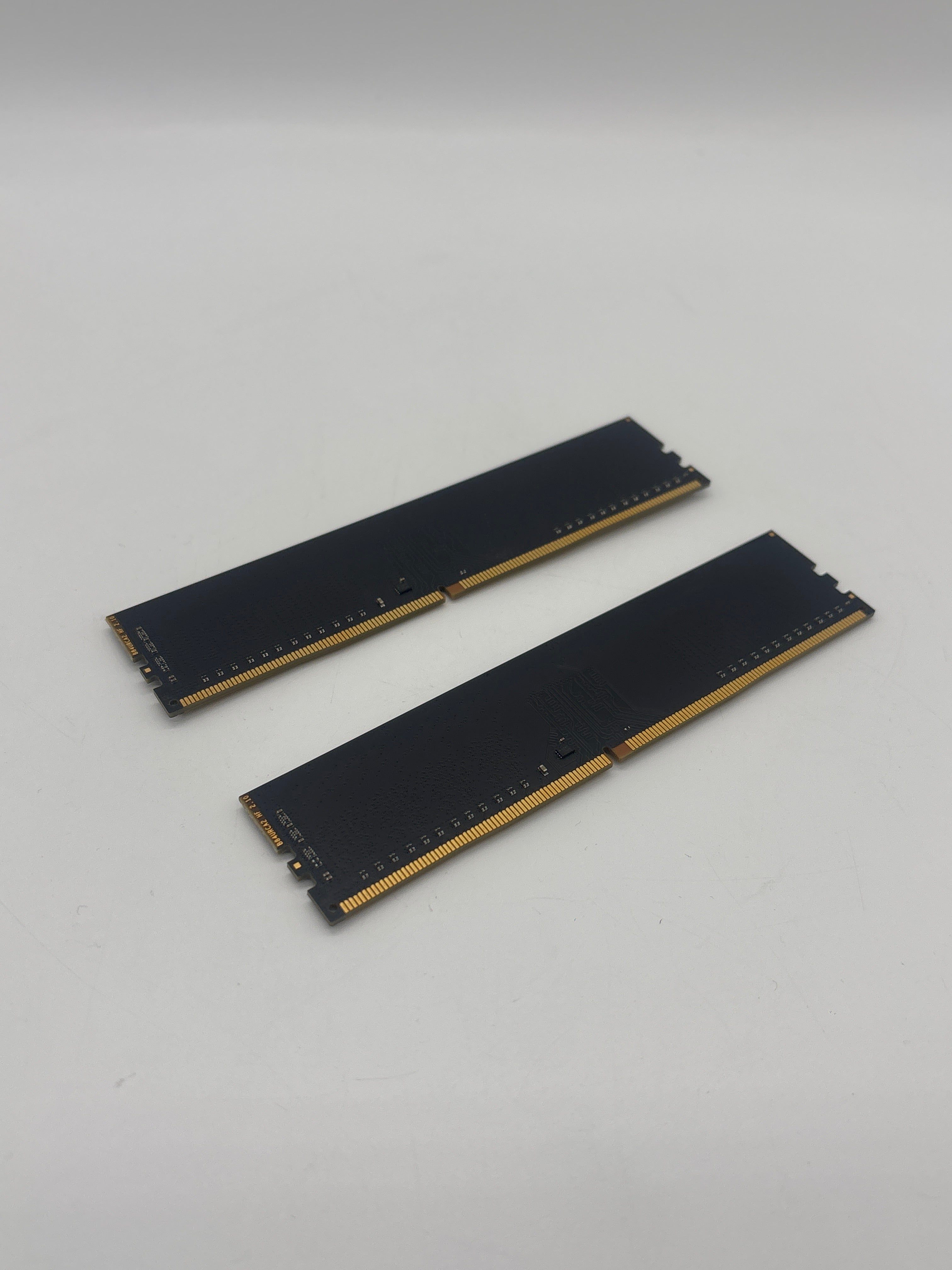 Used Apacer 8GB UNB DDR4 2666 CL19 RAM DIMM 288 Pins - Lot of 2- Total 16GB