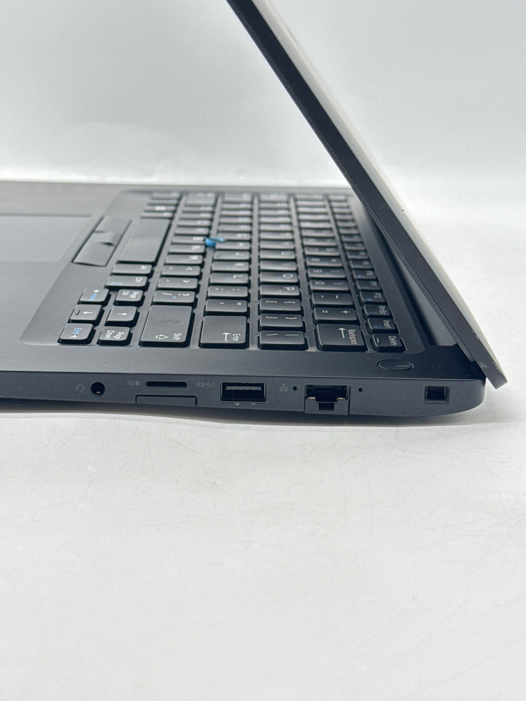 Dell Latitude 7490 14in Core i5 7200U 8GB RAM 256GB SSD Read