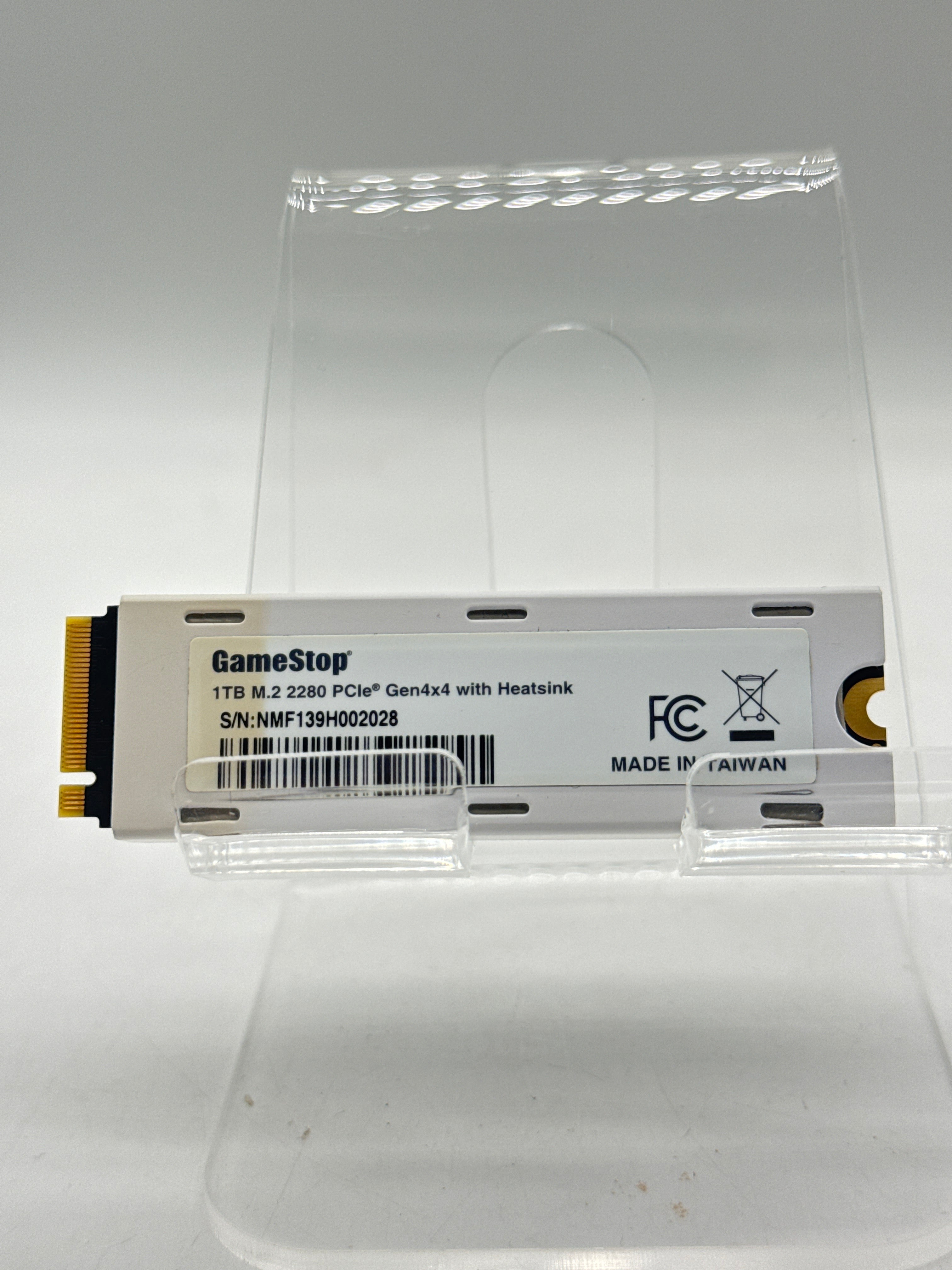 GameStop 1TB NVMe M.2 PCIe Gen 4x4 Internal SSD W/ Heatsink - Used