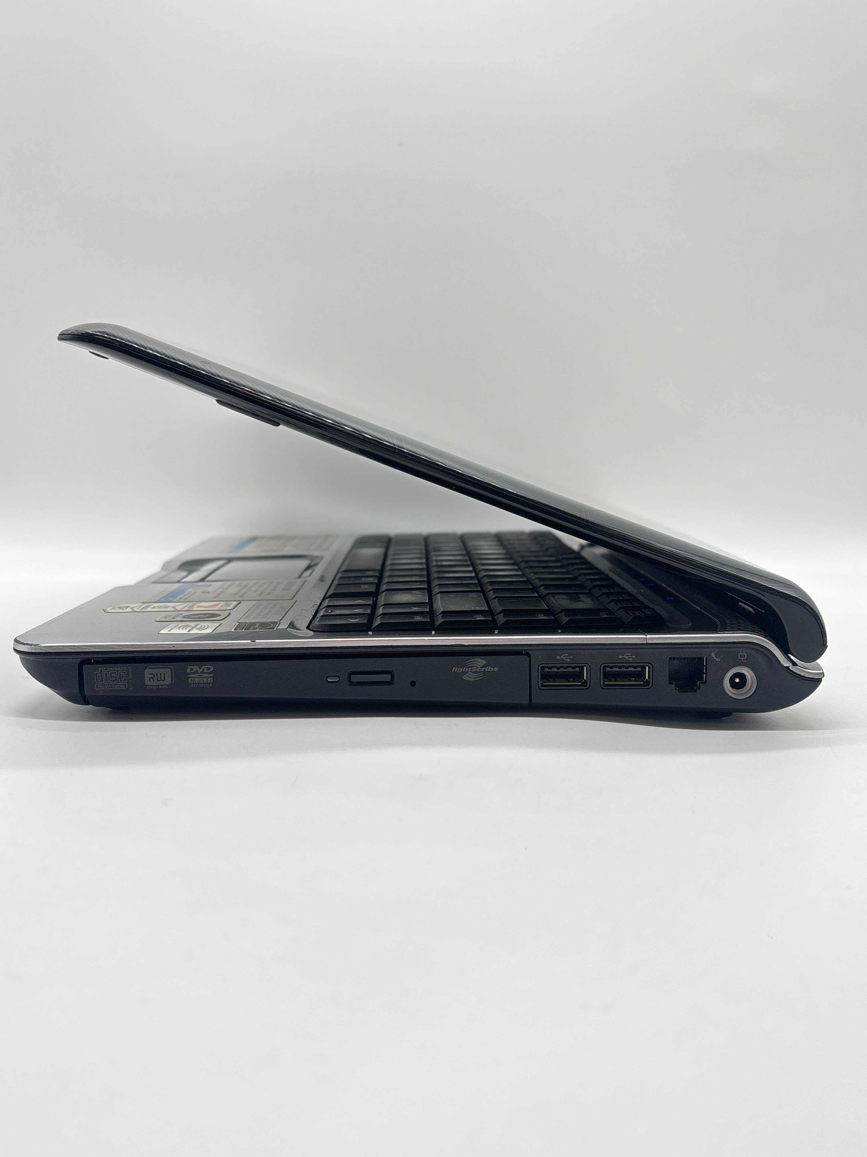 HP Pavillion dv2000 AMD Turion 64 X2 4GB RAM 500GB HDD