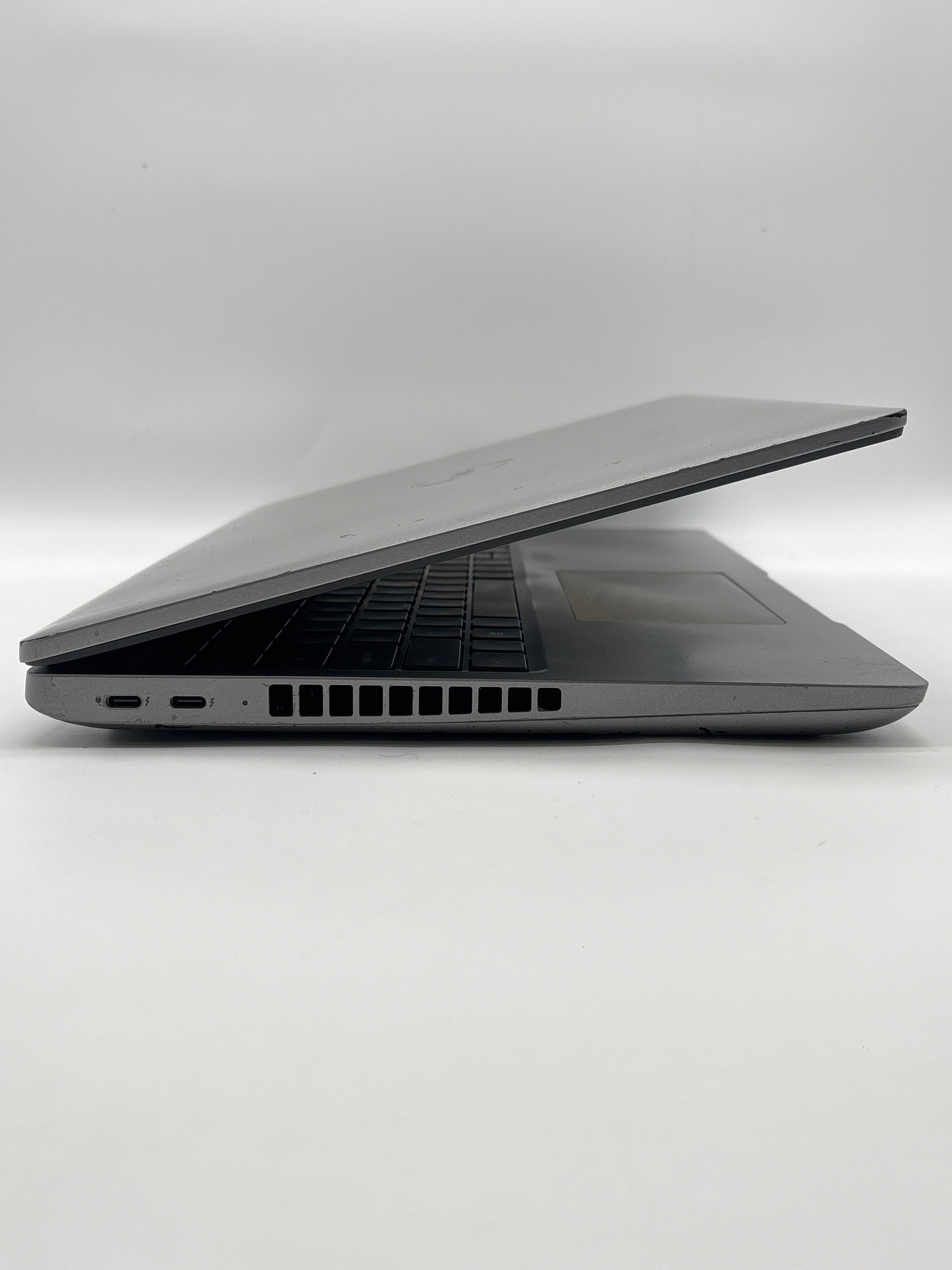 Dell Precision 3581 i5-13600H 16GB RAM 256GB SSD RTX A500 - For Parts (Read DESC)