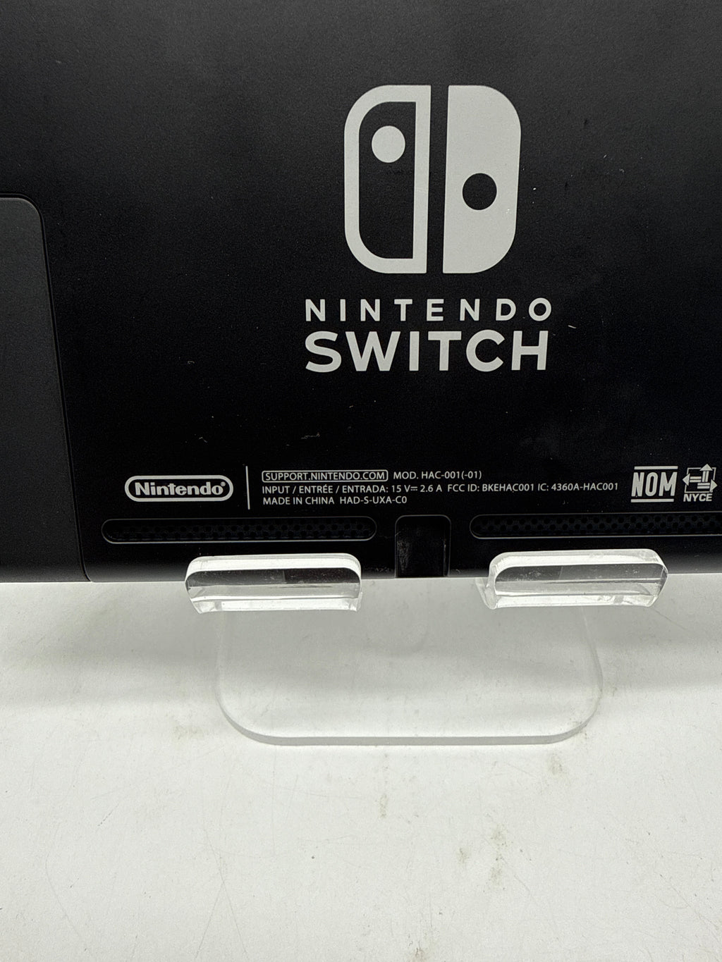 Nintendo Switch HAC 001(-01) Mario Kart Bundle with Extra Joycons - Used