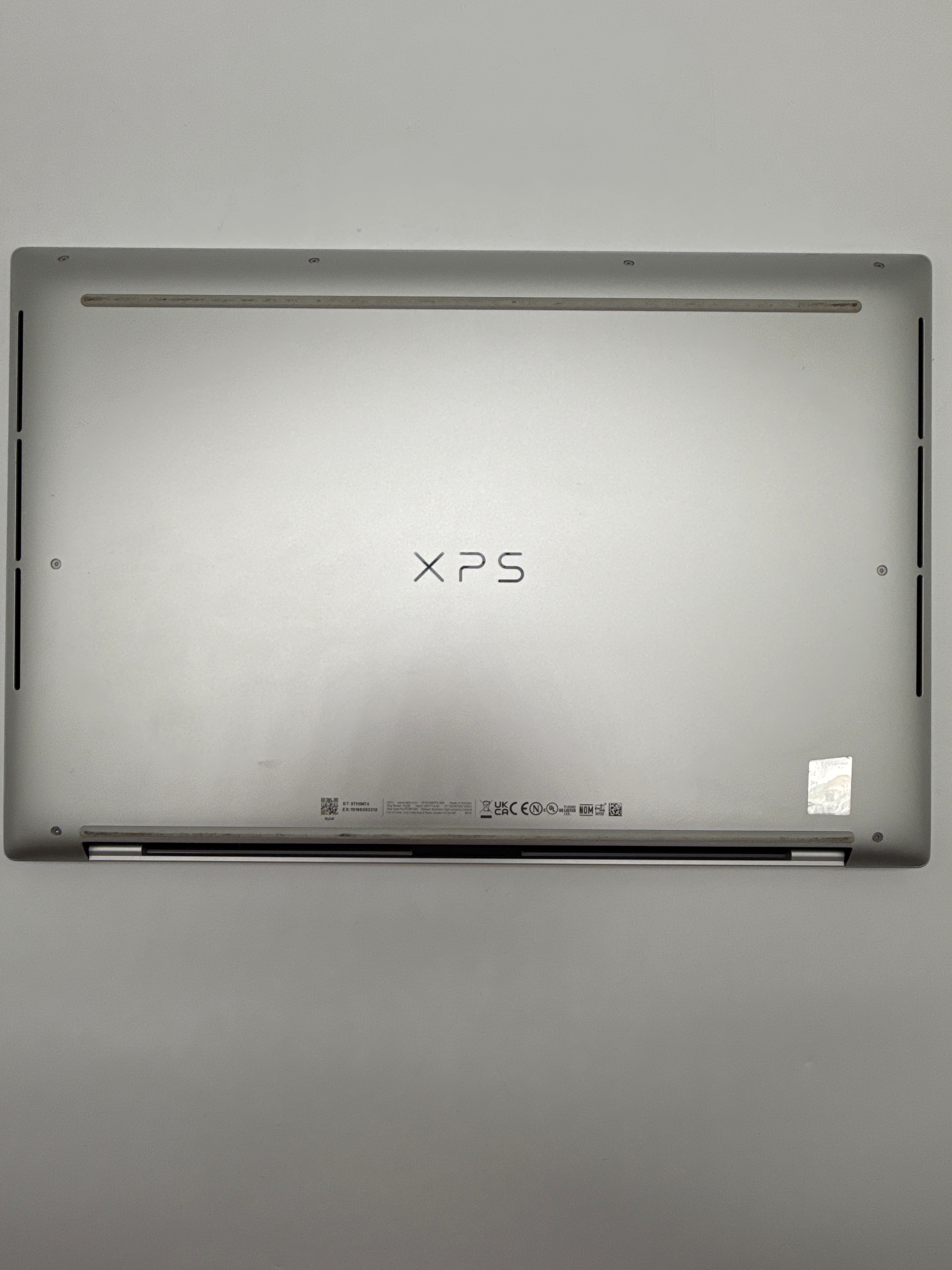 Dell XPS 16 9640 Ultra 9 64GB RAM 4TB SSD RTX 4060 Touch 4K OLED
