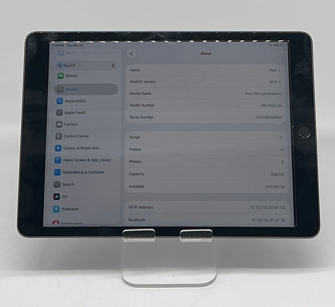 Apple iPad 9th Gen A2604 Space Gray Wi-Fi 256GB - For Parts (Remotely Managed)