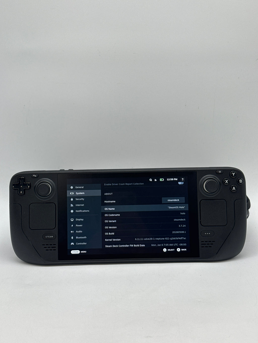Valve Steam Deck 7" AMD Custom GPU 0405 16GB RAM 512GB Black 1010 W/Case & Charger