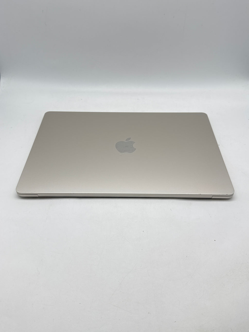 Apple MacBook Air 15" M3 A3114 8GB RAM 256GB SSD Starlight - Used
