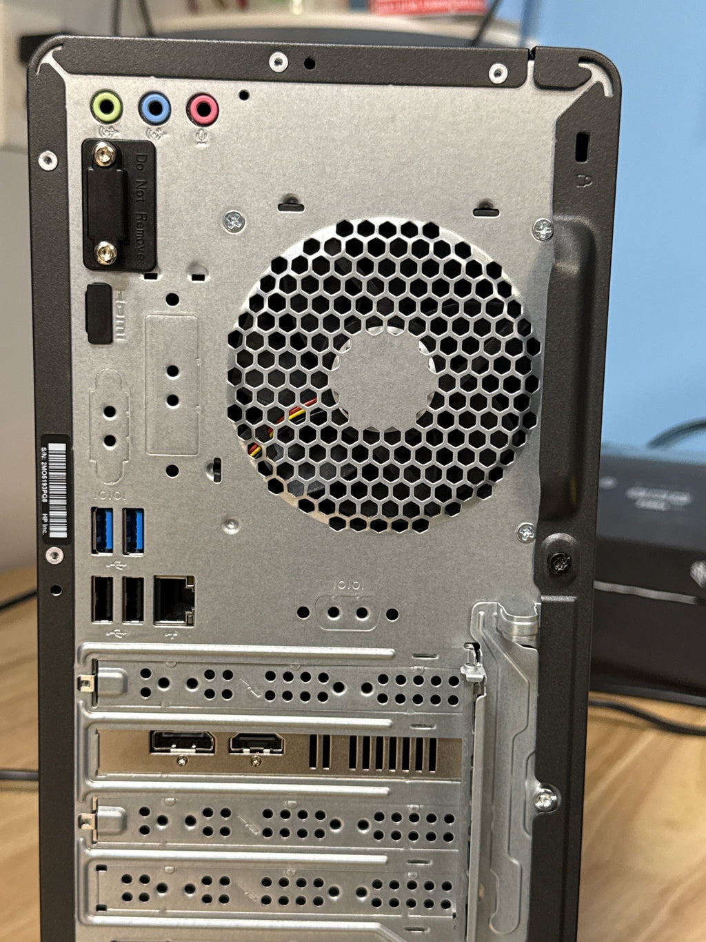 HP Victus 15 Ryzen 5 5600G 8GB RAM 512GB SSD Radeon RX 6400