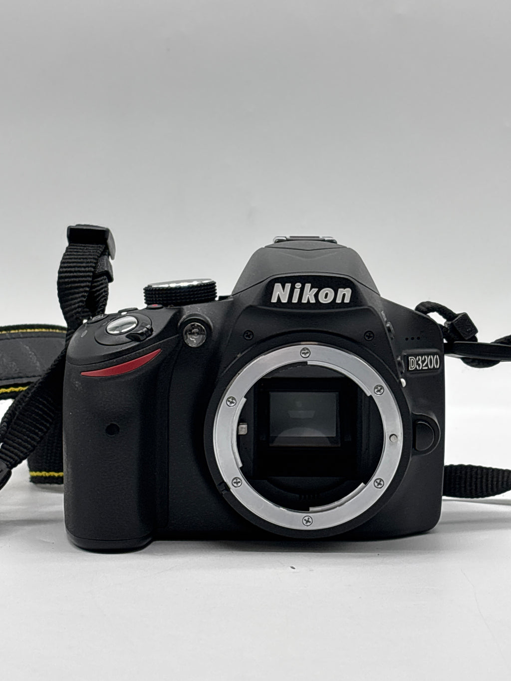 Nikon D3200 24.2MP DSLR Camera with 18-55mm Lens Black - Used