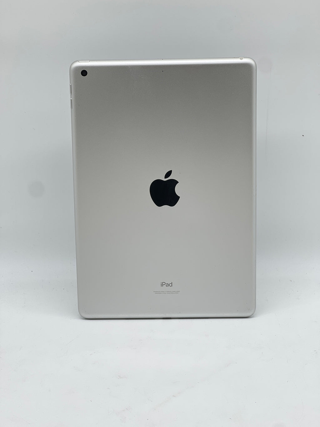 Apple iPad 9th Gen A2605 64 GB Gray Wi-Fi - Used