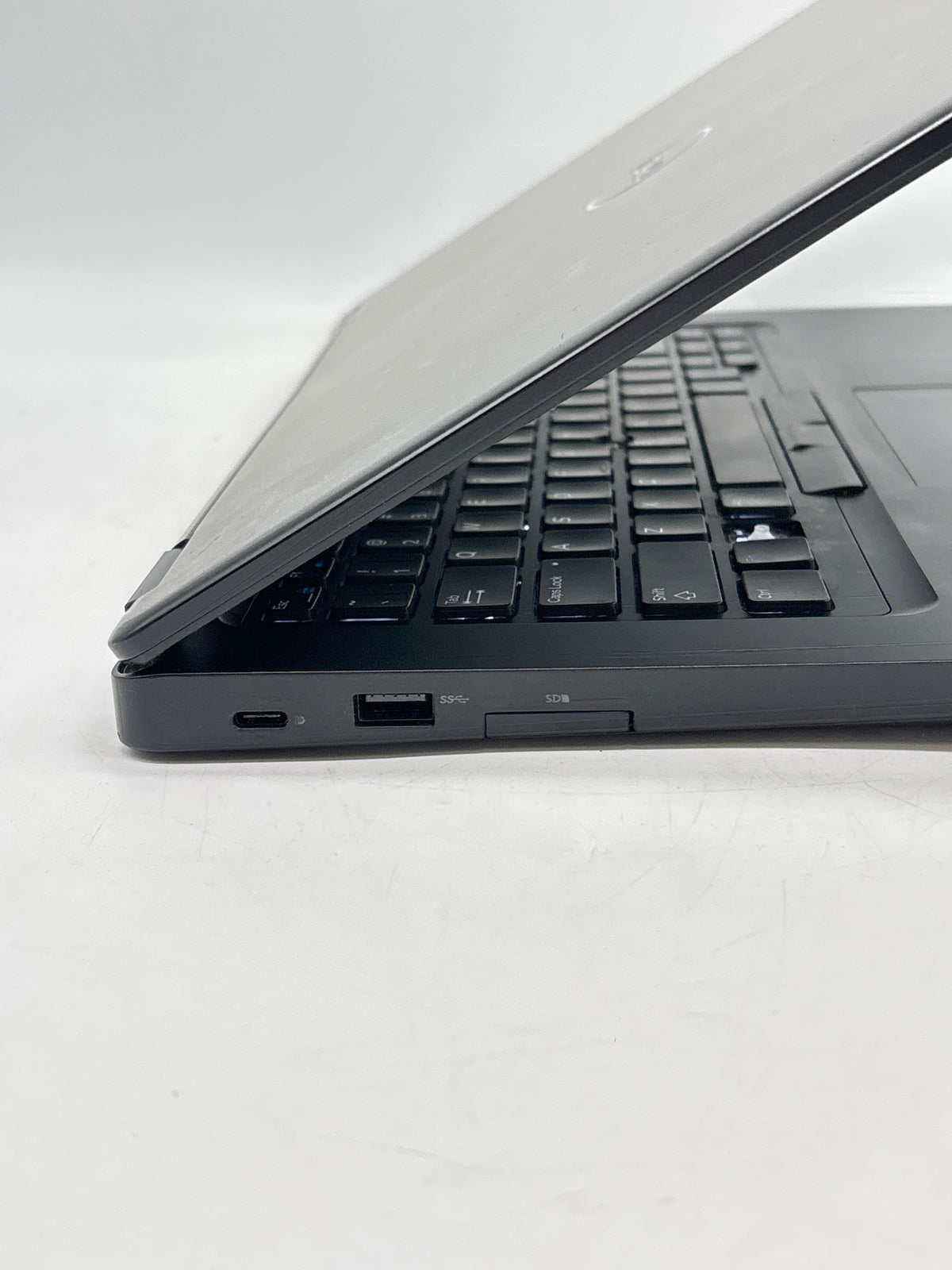 Dell Latitude 5490 13" Intel Core i5-8250U 8GB RAM 256GB SSD - No Windows Key