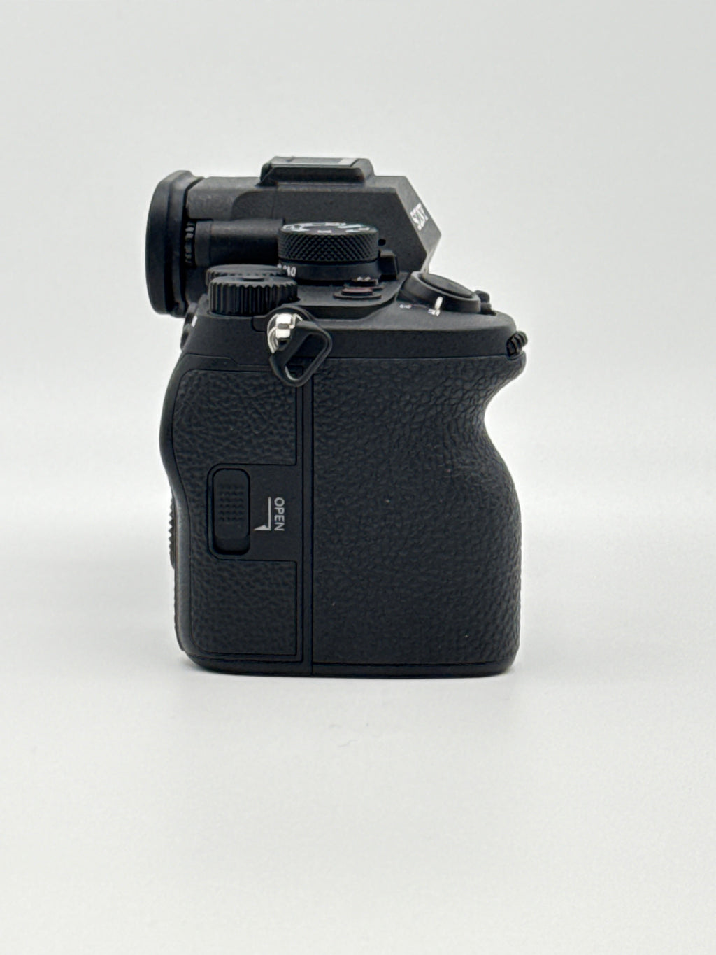 Sony A7 V ILCE-7M5 Full Frame Mirrorless Camera Body Only Black - Used