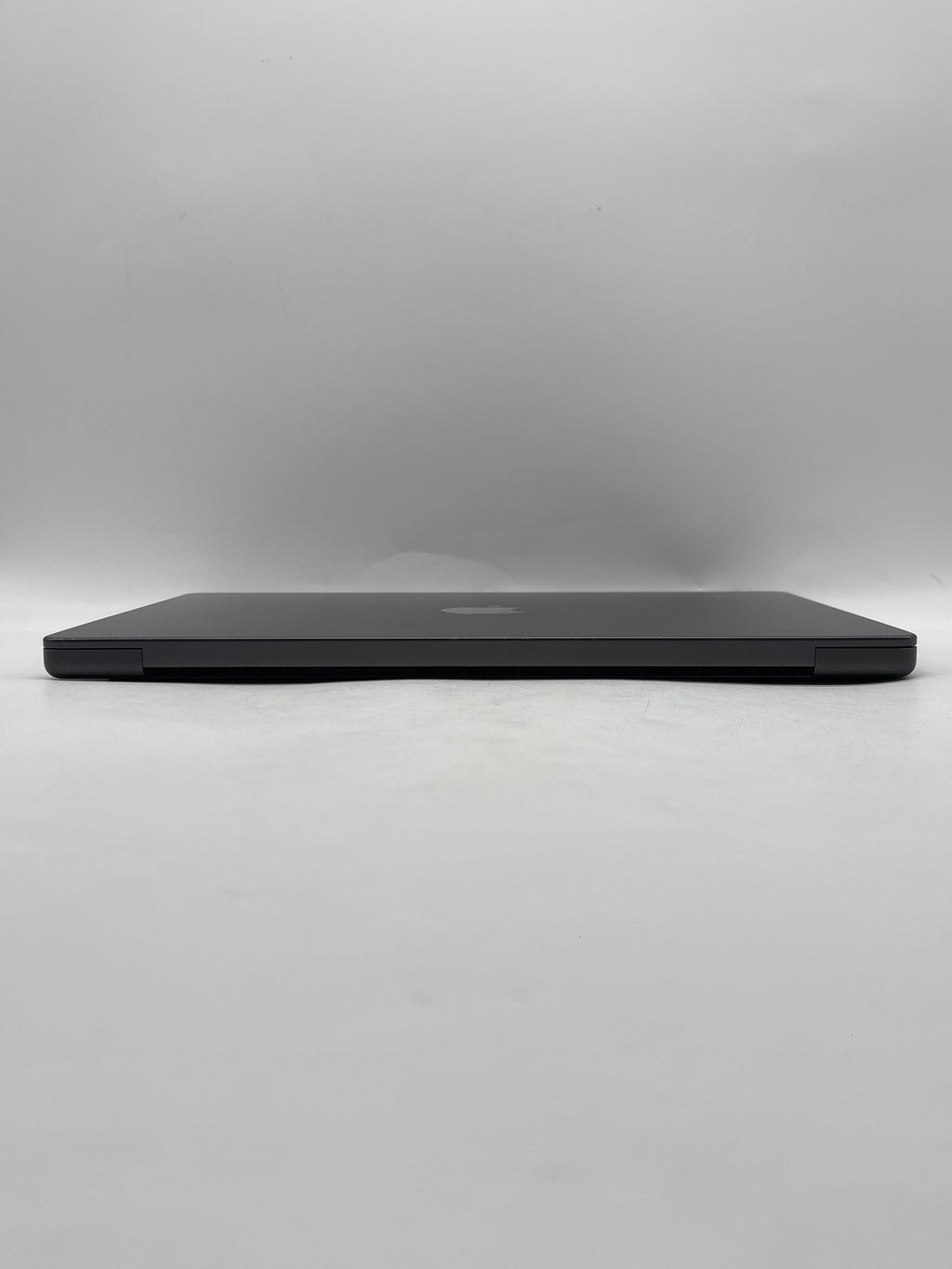 Apple MacBook Pro 14" A2992 M3 Pro 18GB RAM 512GB SSD Space Gray - Used