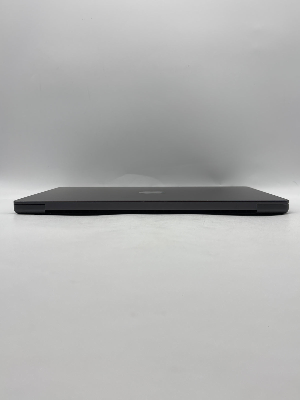 Apple MacBook Pro 14" A2992 M3 Pro 18GB RAM 512GB SSD Space Gray - Used