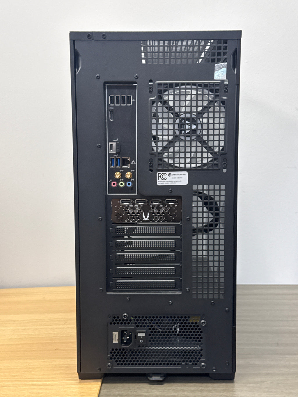 Cyberpower Desktop PC i5-14400F 16GB RAM 1TB SSD RTX 4060 Black - Used