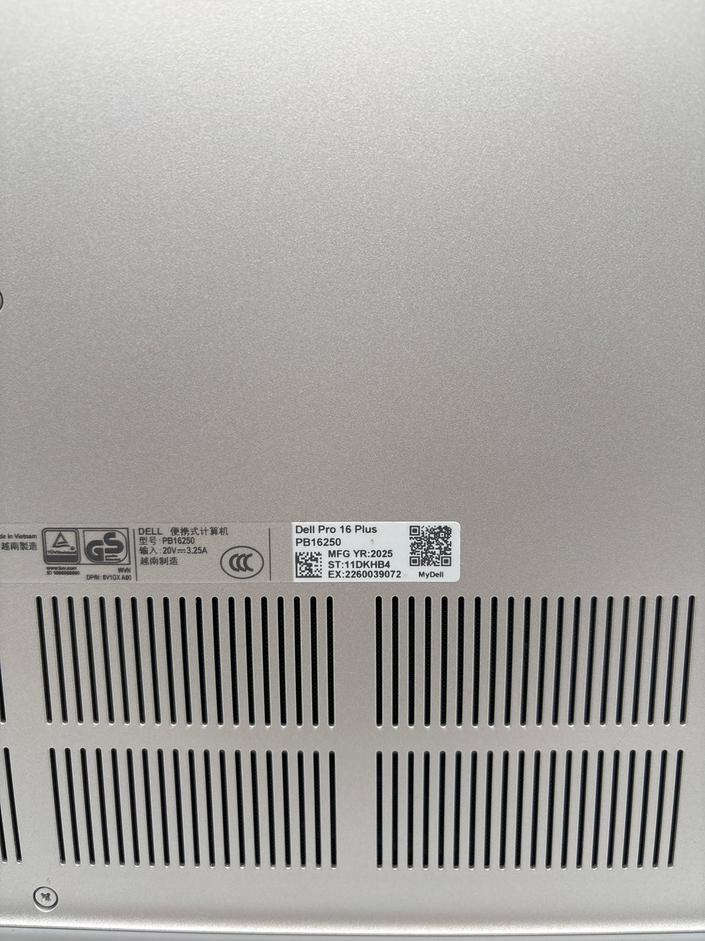Dell Pro 16 PB16250 Plus Ultra 5 235U 16GB RAM 256GB SSD - Silver Used