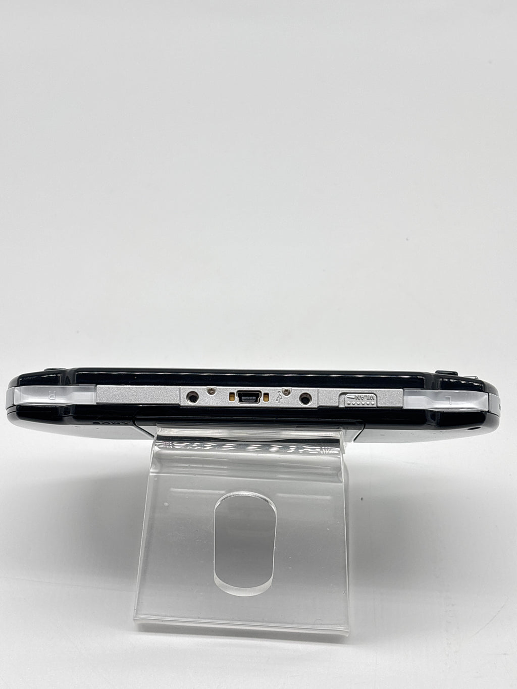 Sony PSP-2001 Handheld Console No Battery - Used