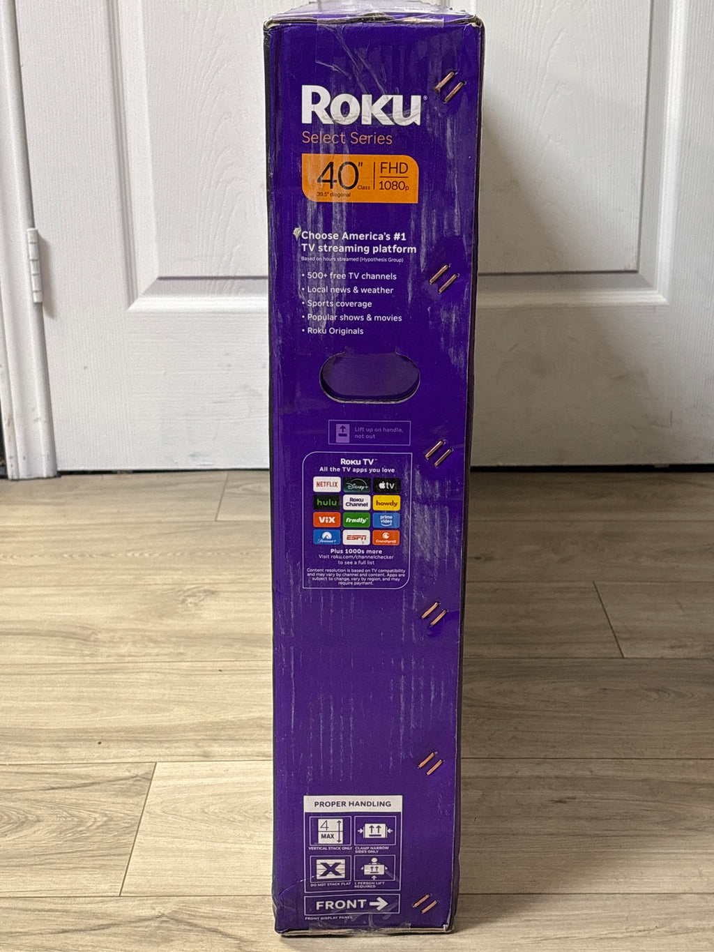 Roku Select Series 40" FHD Smart TV Black - New in Box