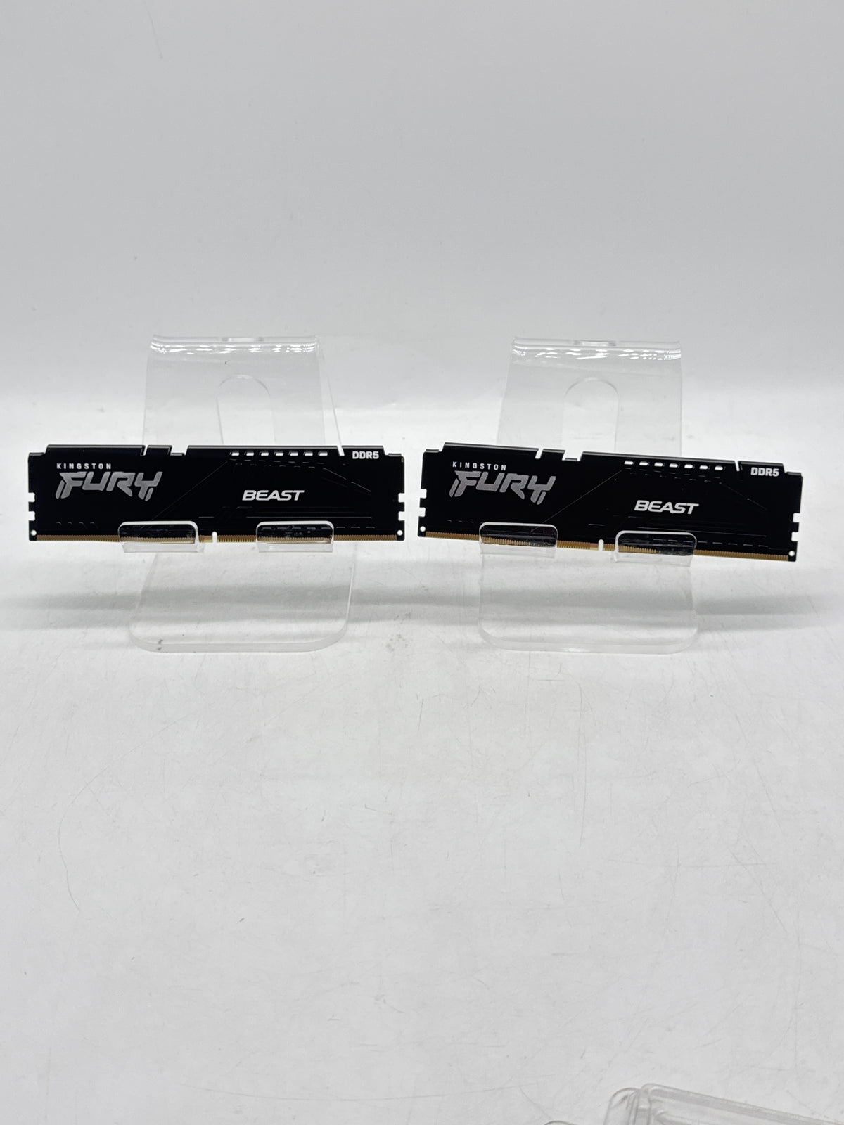Kingston FURY Beast KF552C40BBK2-16 16GB 2x8GB DDR5 5200MT CL40 - Open Box