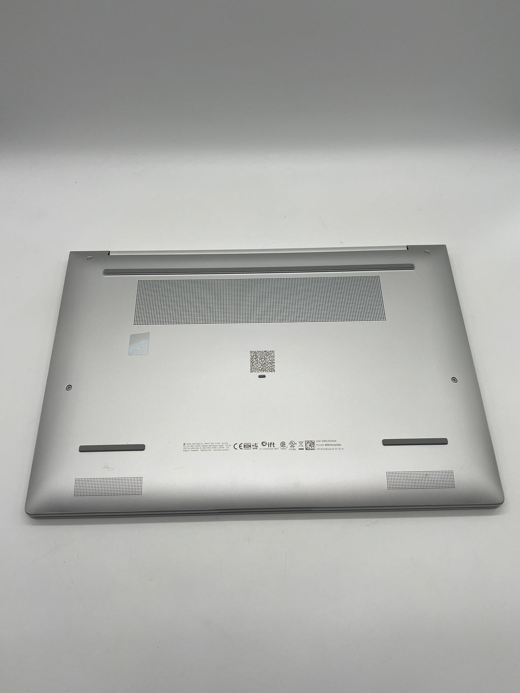 HP EliteBook 8 G1i 16 AI Ultra 7 32GB 1TB SSD Silver