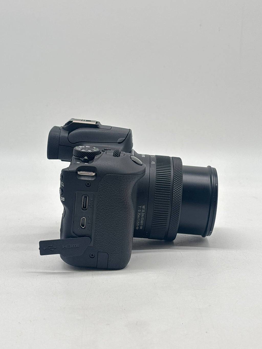 Canon EOS R100 Digital Camera Black Used