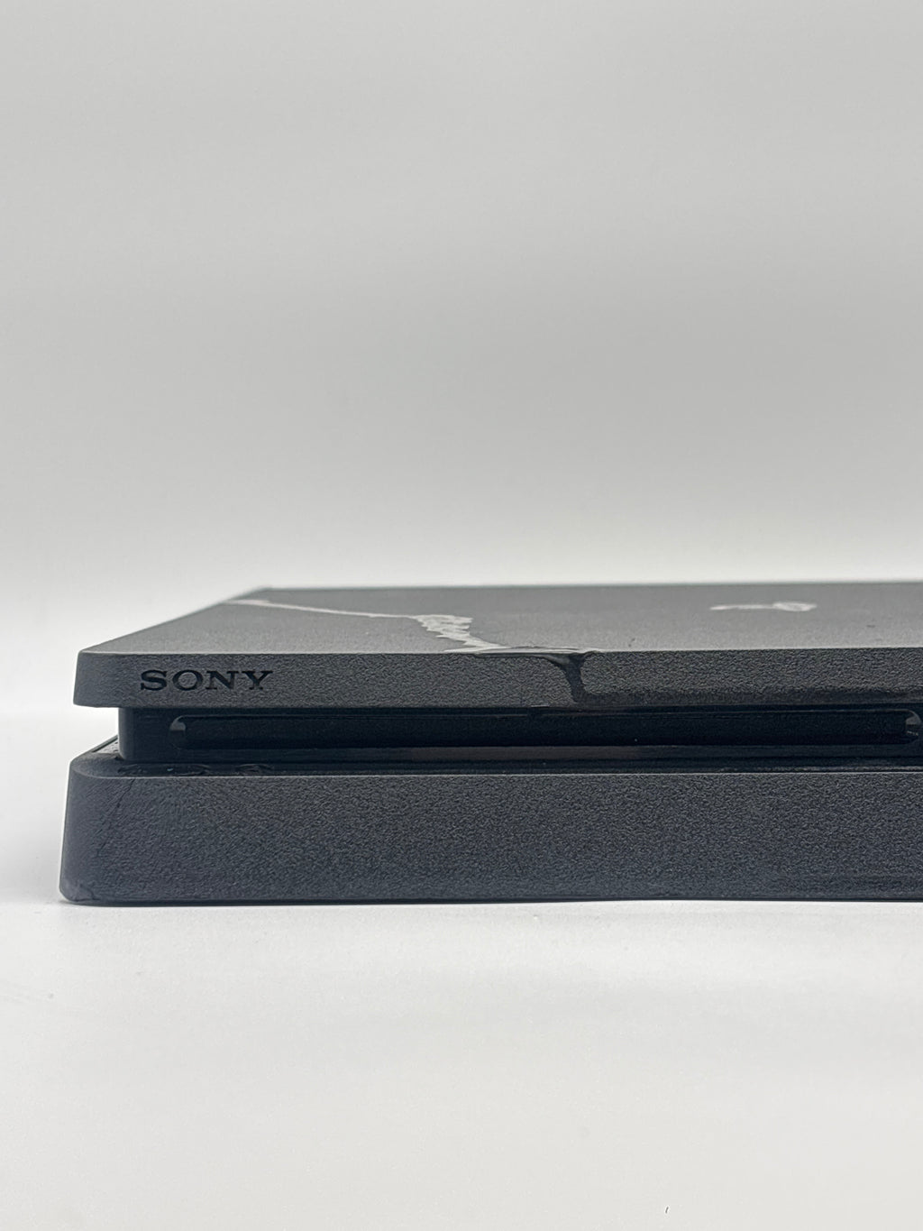 Sony PlayStation 4 Slim CUH-2215B 1TB Console Black Used