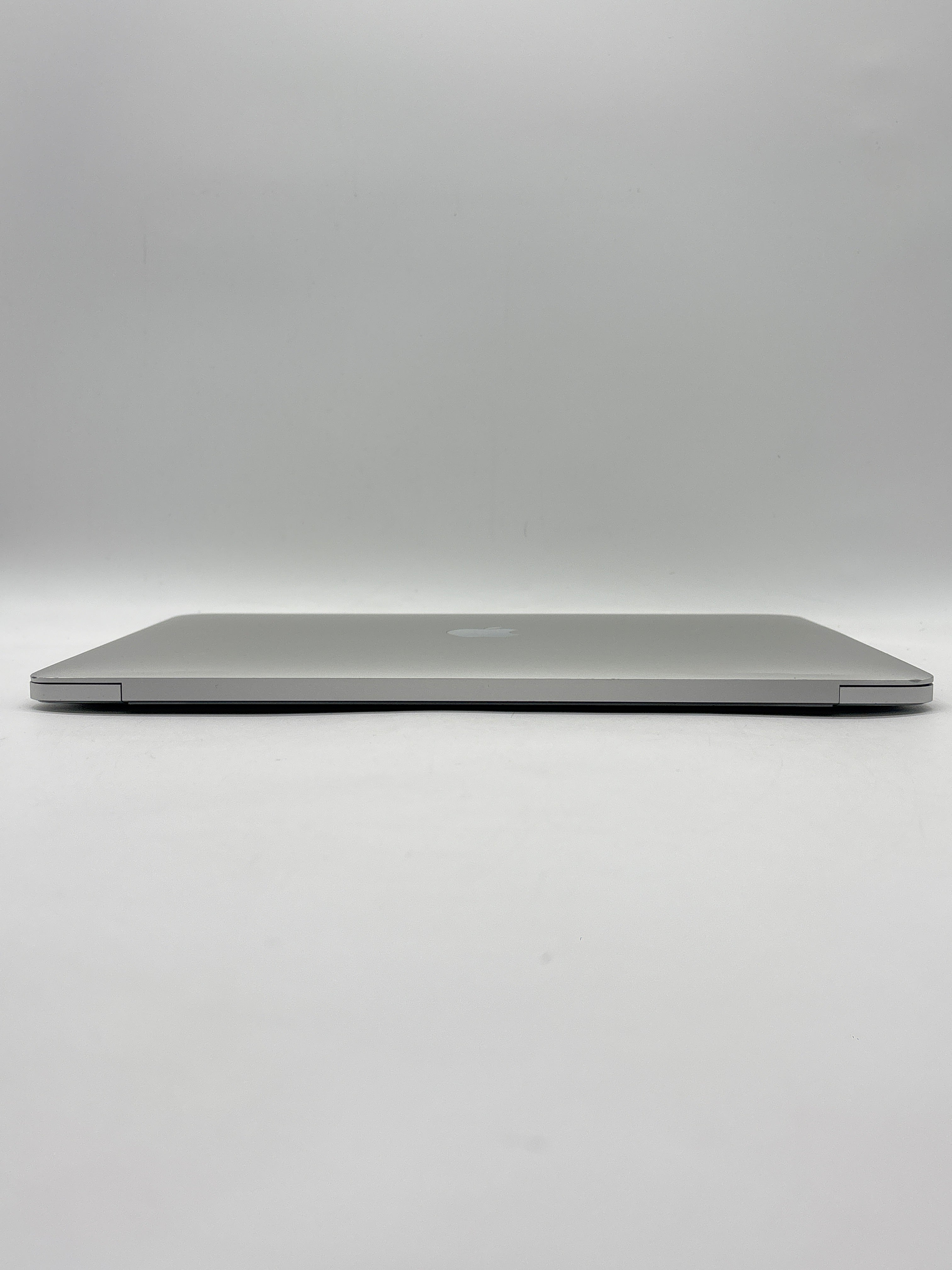 Apple MacBook Pro A2159 i5 8GB RAM 256GB SSD - For Parts (Bad Display)
