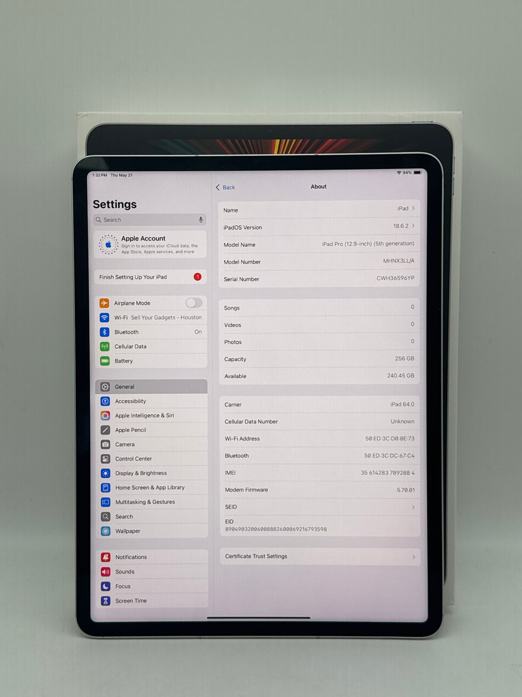 Unlocked Apple iPad Pro 12.9" A2379 5th Gen M1 Chip 256GB Wi-Fi+Cellular
