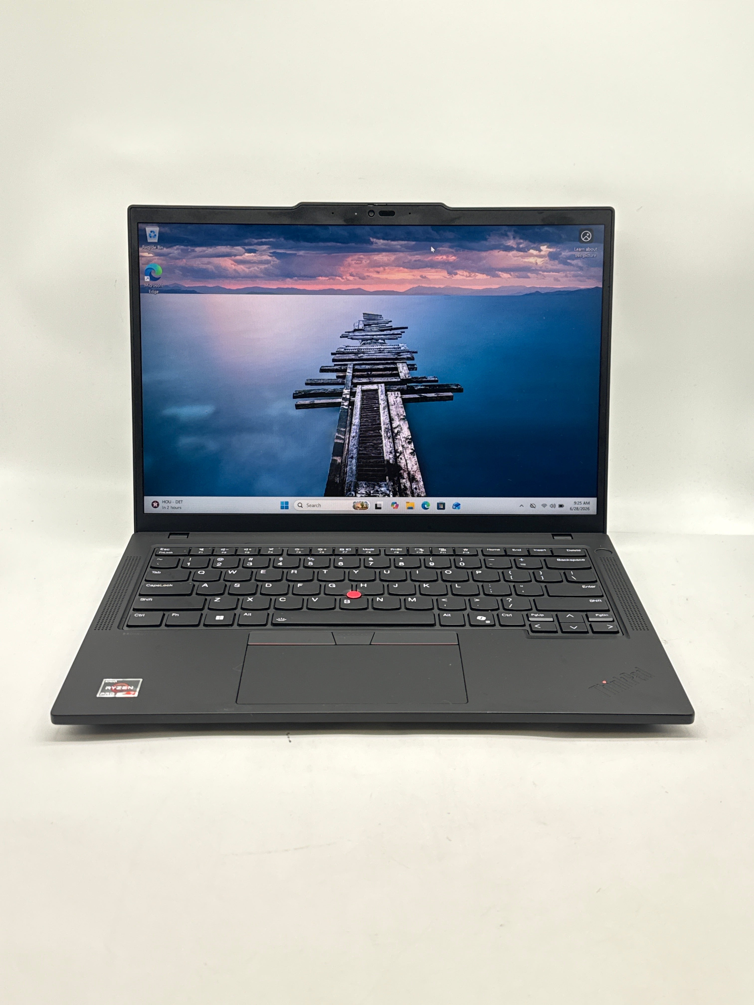 Lenovo ThinkPad P14s Gen 5 AMD Ryzen 7 Pro 8840HS 32GB Ram 2TB SSD - Used