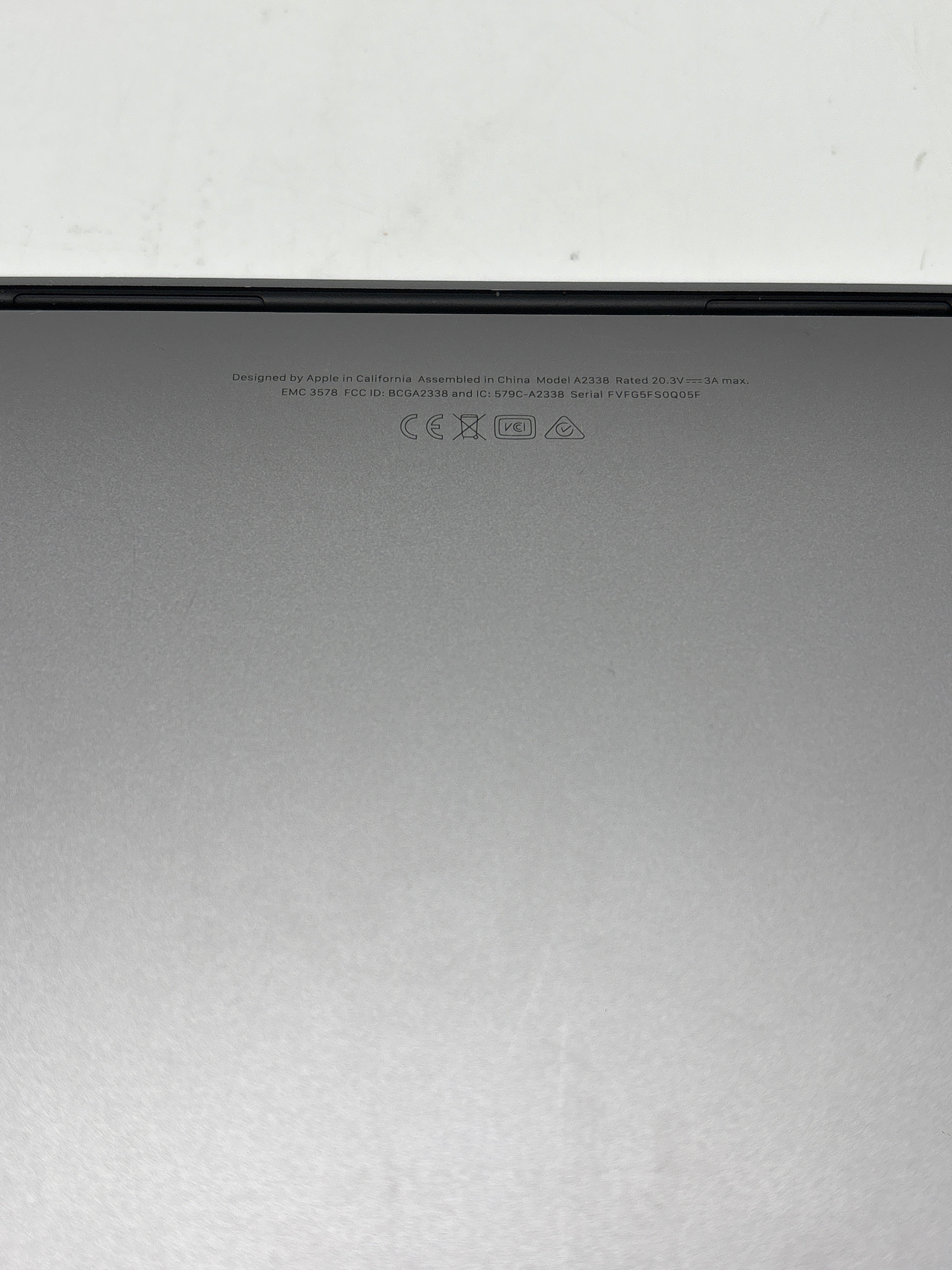 Apple MacBook Pro 13" A2338 M1 8GB RAM 512GB SSD - For Parts (Read)