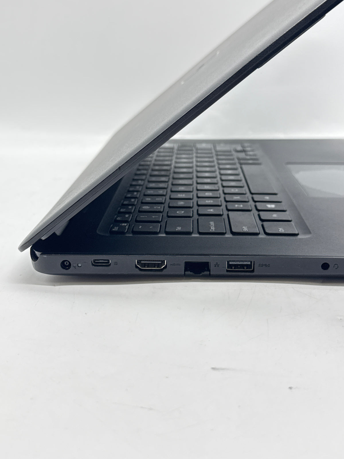 Dell Latitude 3490 i5-8250U 8GB RAM 512GB HDD 14in - For Parts