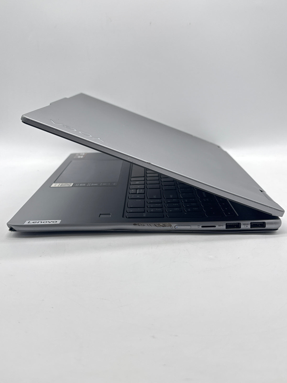 Lenovo Yoga 2-in-1 16AHP9 16" Ryzen 5 8640HS 8GB RAM 512GB SSD Gray - READ