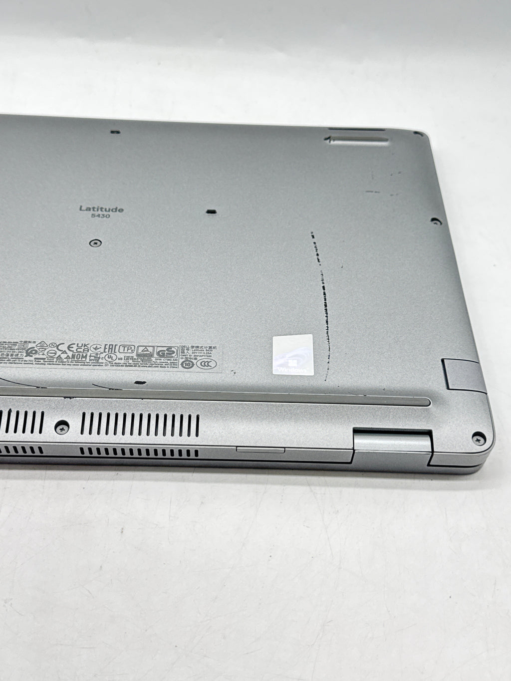 Dell Latitude 5430 14" FHD Intel Core i5-1235U 16GB RAM 256GB SSD - Used