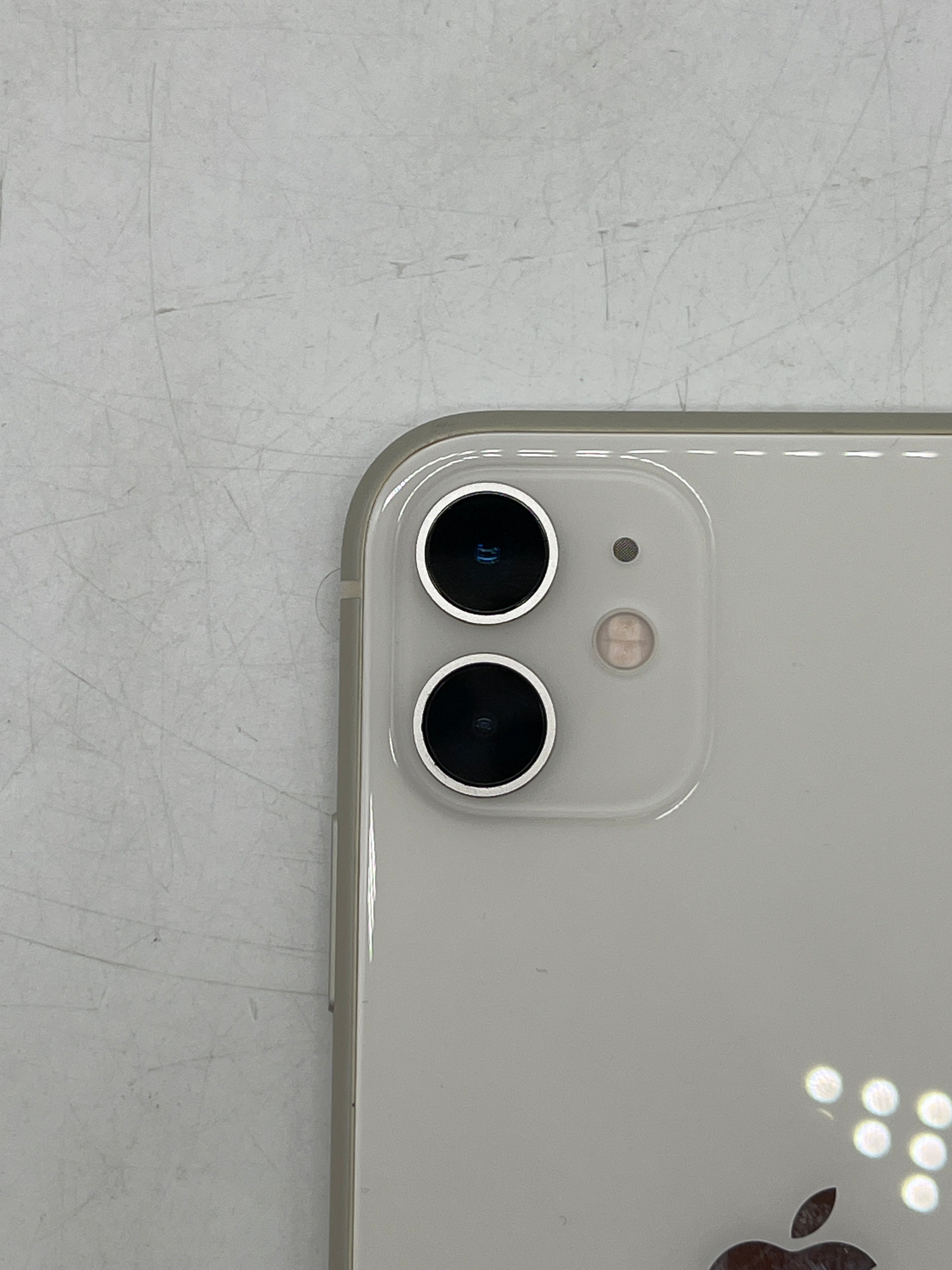 Apple iPhone 11 256GB Unlocked - Open Box