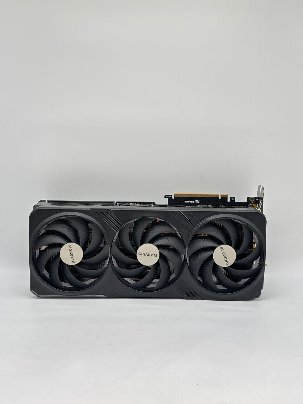 GIGABYTE GeForce RTX 4090 Gaming OC 24 Graphics Card, 24GB GDDR6X, PCIe 5.0